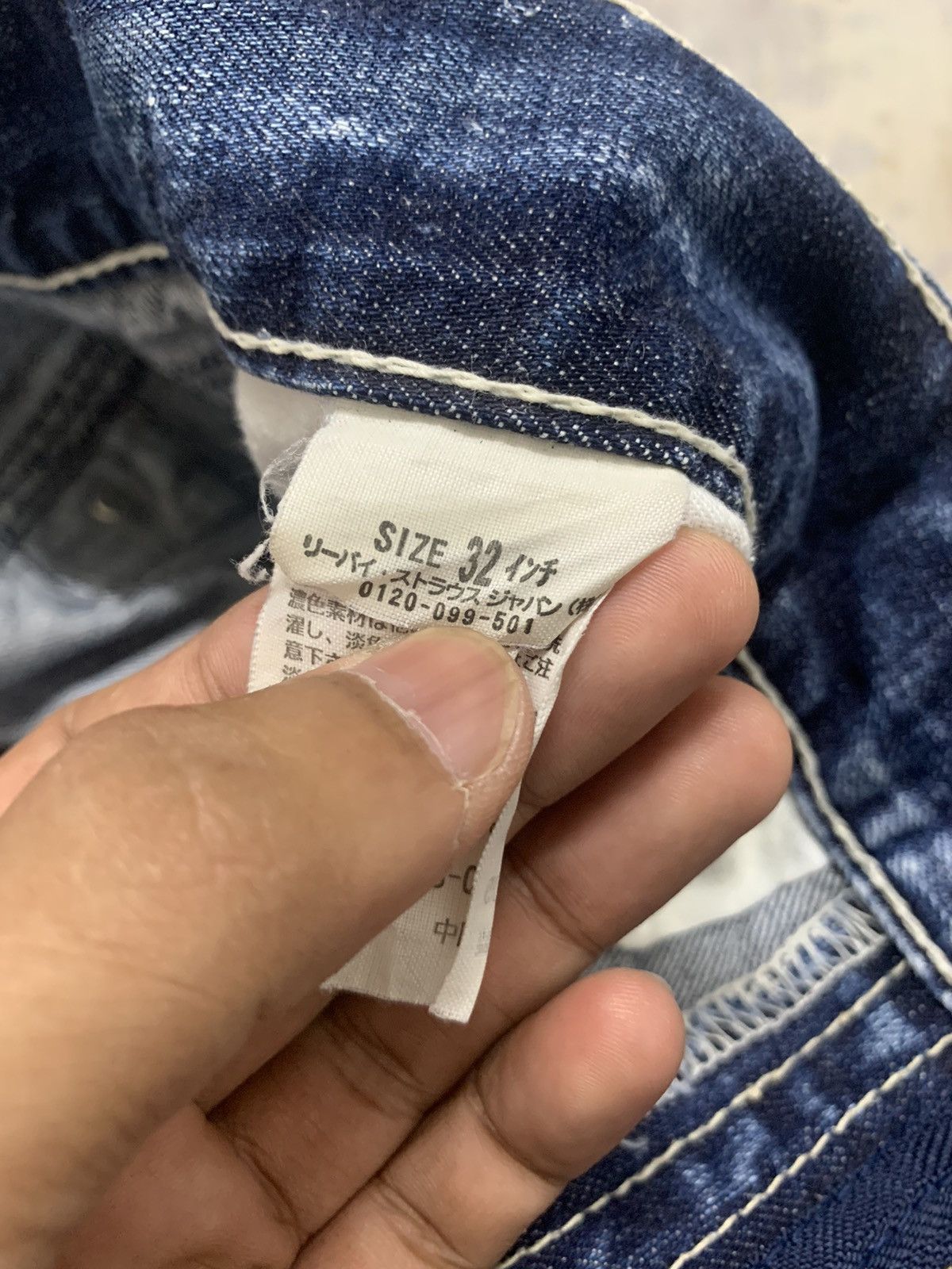Levi's Vintage Levis 503 Buckle Back Distressed Denim Jeans 33x32 Size US 33 - 18 Thumbnail