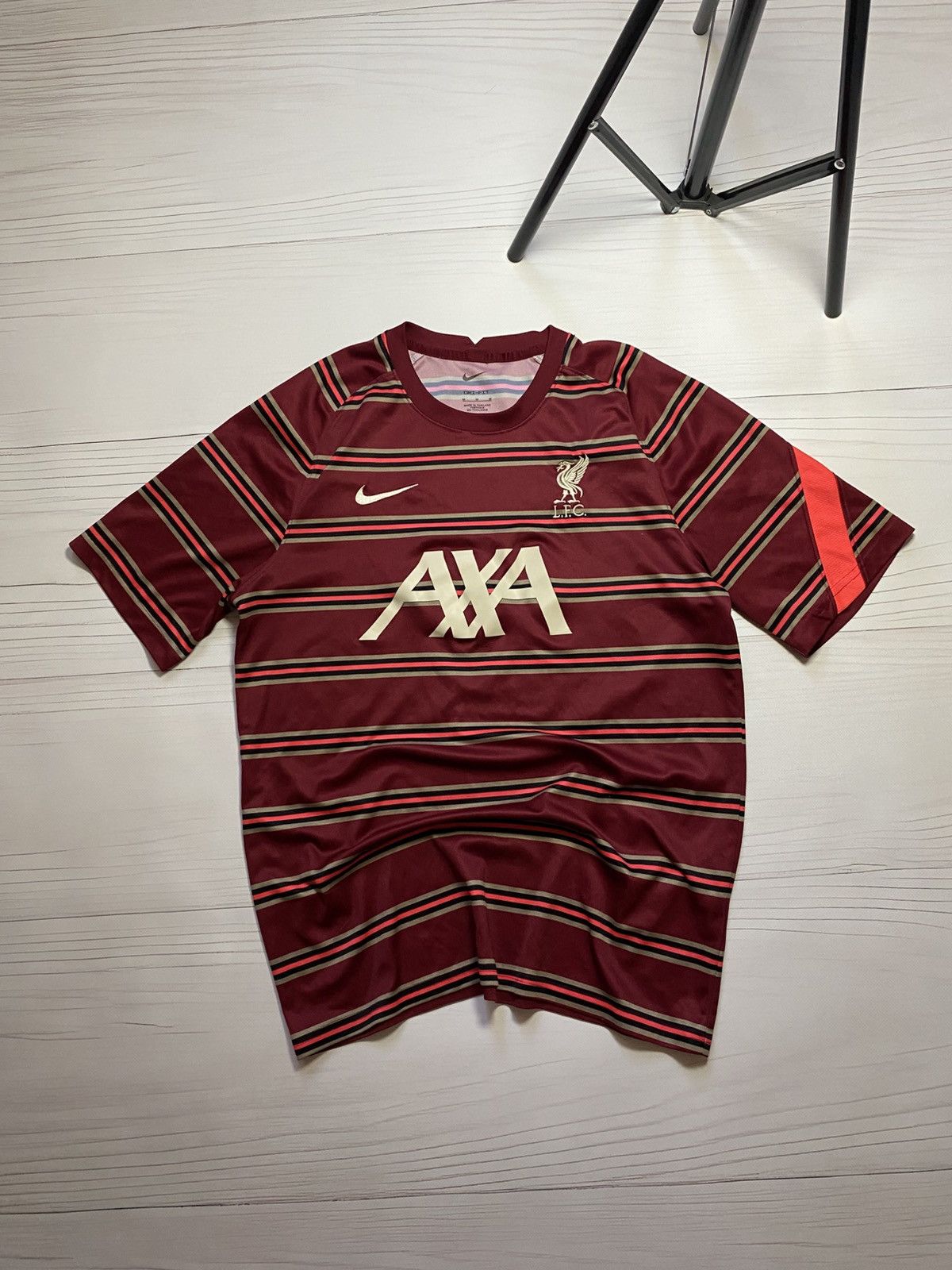 Nike Nike Liverpool 2021/22 Pre-Match football y2k t shirt Size US M / EU 48-50 / 2 - 1 Thumbnail