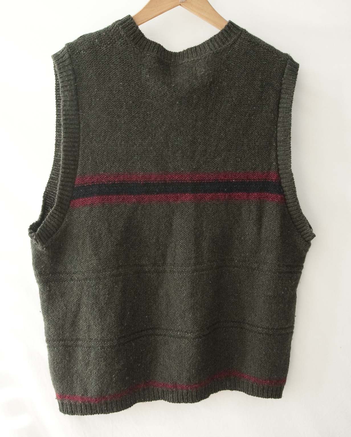Vintage × Woolrich Woolen Mills Woolrich Vest Sweater Size M Made in USA Size US M / EU 48-50 / 2 - 5 Thumbnail