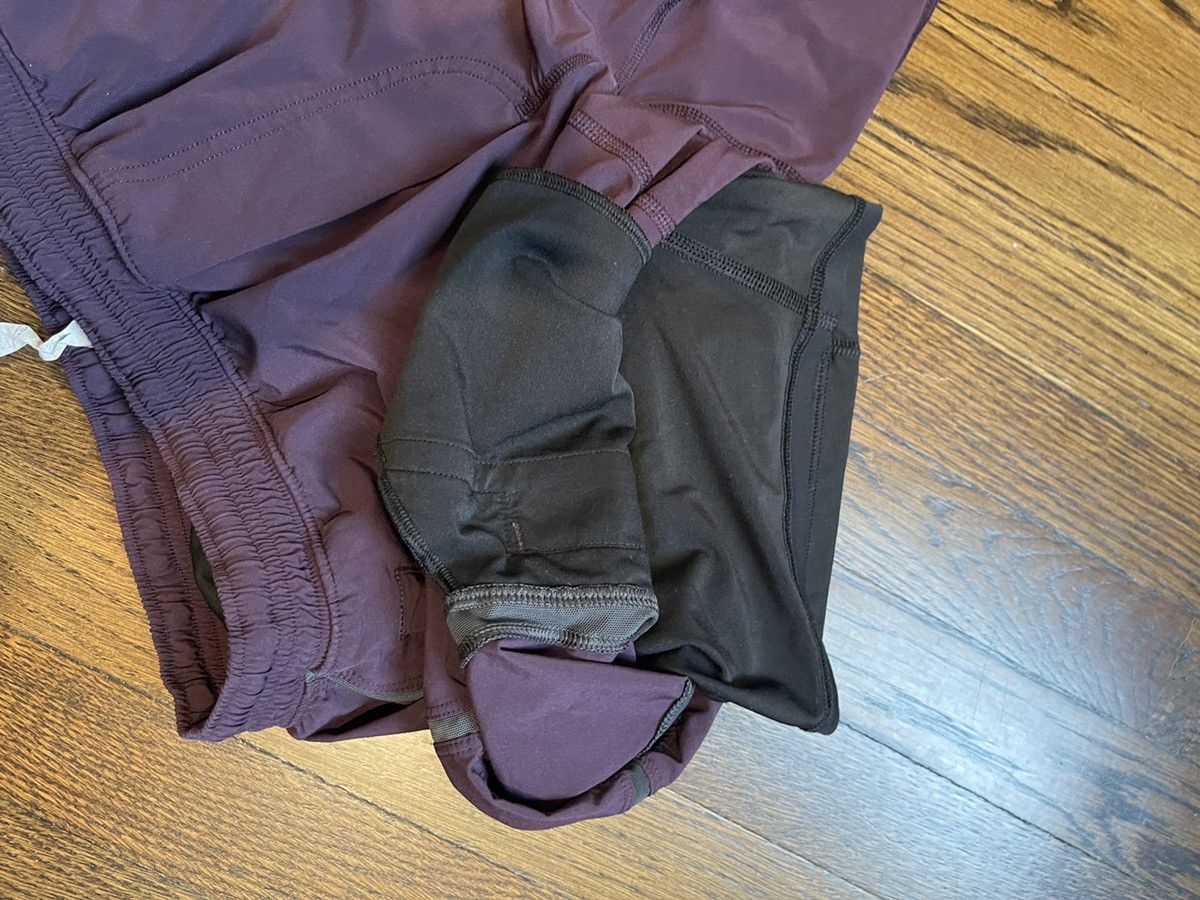 Lululemon Lululemon lined shorts aubergene size medium Size US 32 / EU 48 - 9 Thumbnail