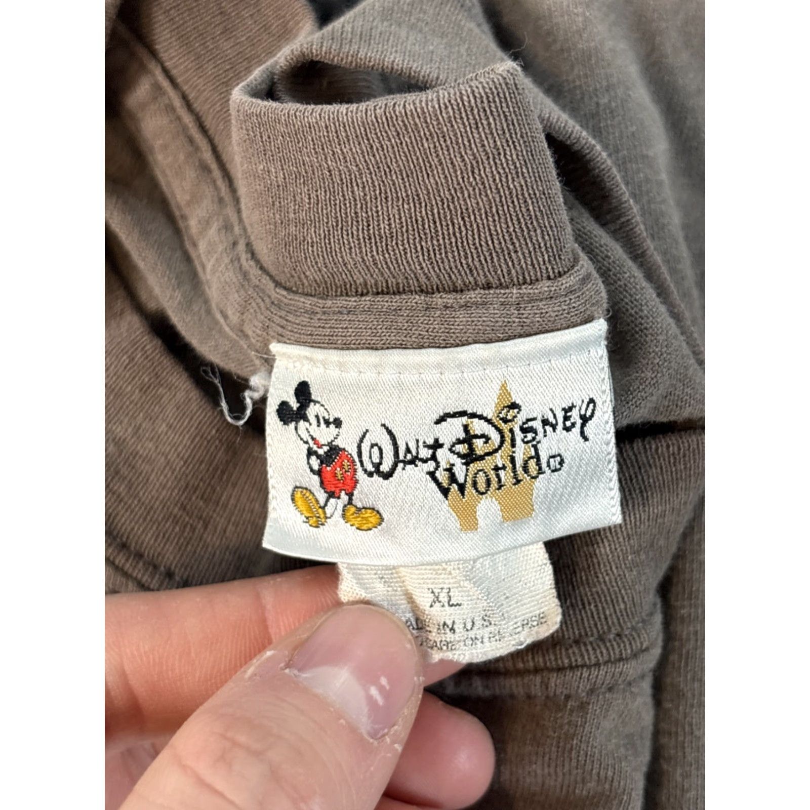 Disney VINTAGE Walt Disney World T Shirt Goofy Brown 90s XL Mens Crew Neck Size US XL / EU 56 / 4 - 5 Thumbnail