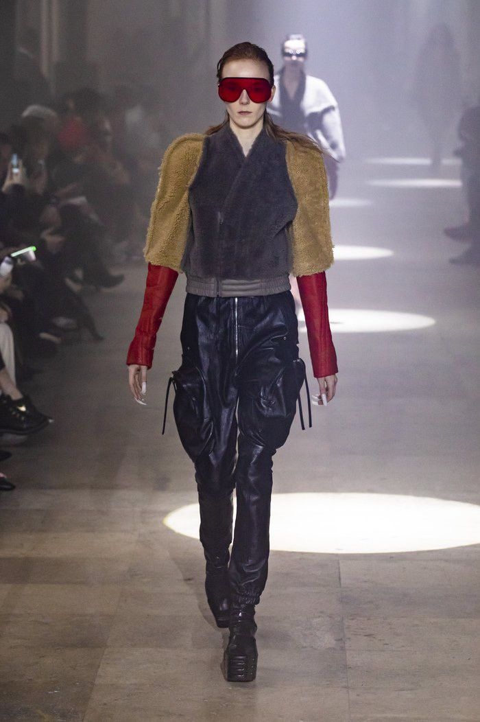 Rick Owens Last Size Rick Owens 2019 Shearling Lamb Fur Jacket Size S / US 4 / IT 40 - 1 Thumbnail