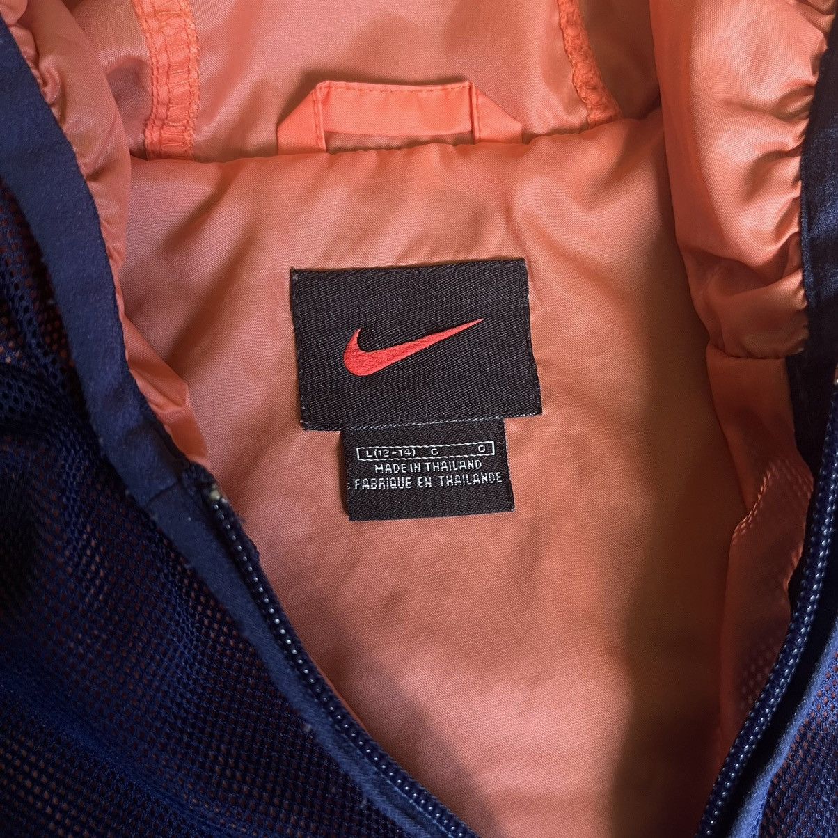 Nike Vintage 1990s Nike Mesh Windbreaker Zip Up Hooded Jacket Size US L / EU 52-54 / 3 - 4 Thumbnail