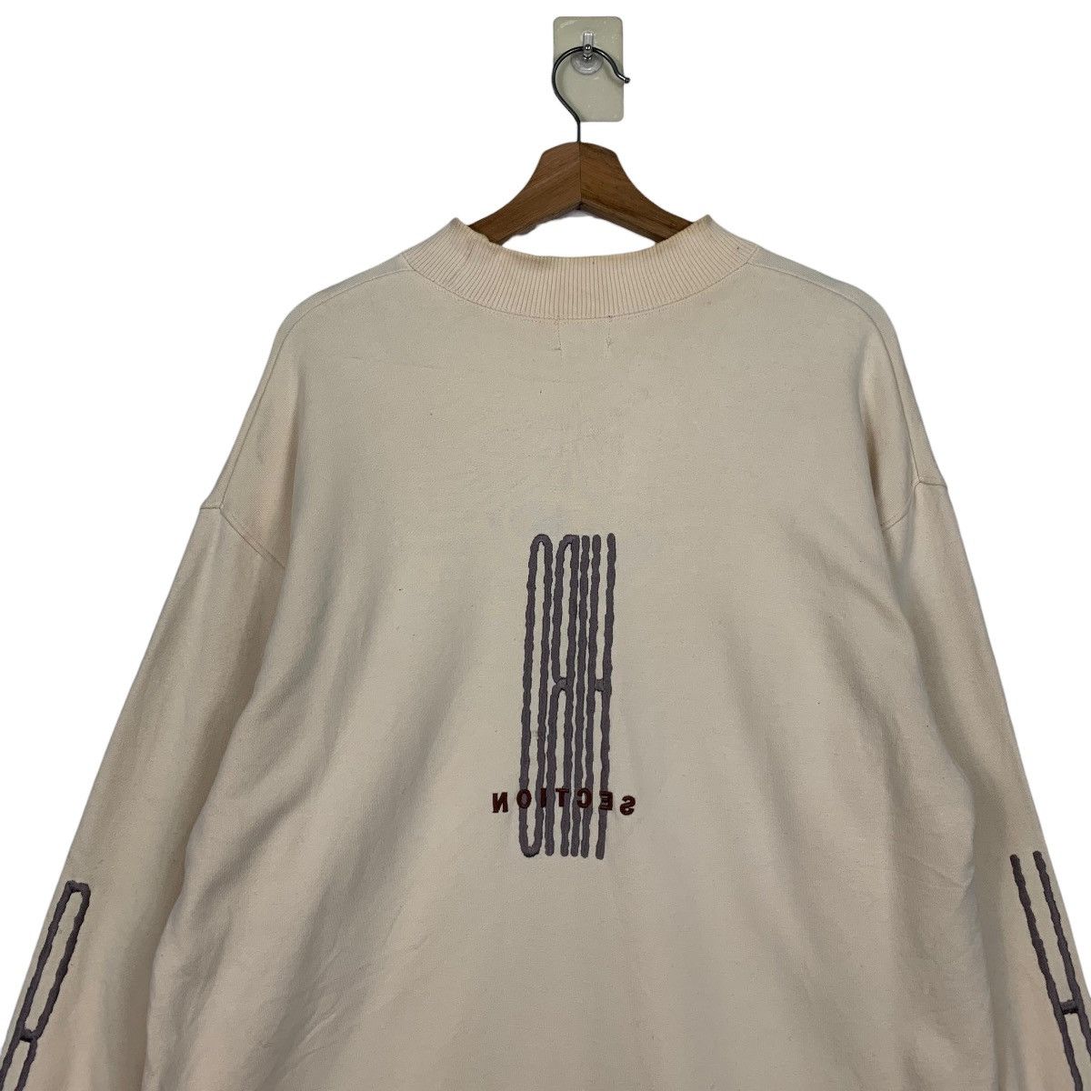 Vintage 90's HIRO SECTION Big Logo Crewneck Sweater #3607-C165 Size US L / EU 52-54 / 3 - 13 Thumbnail