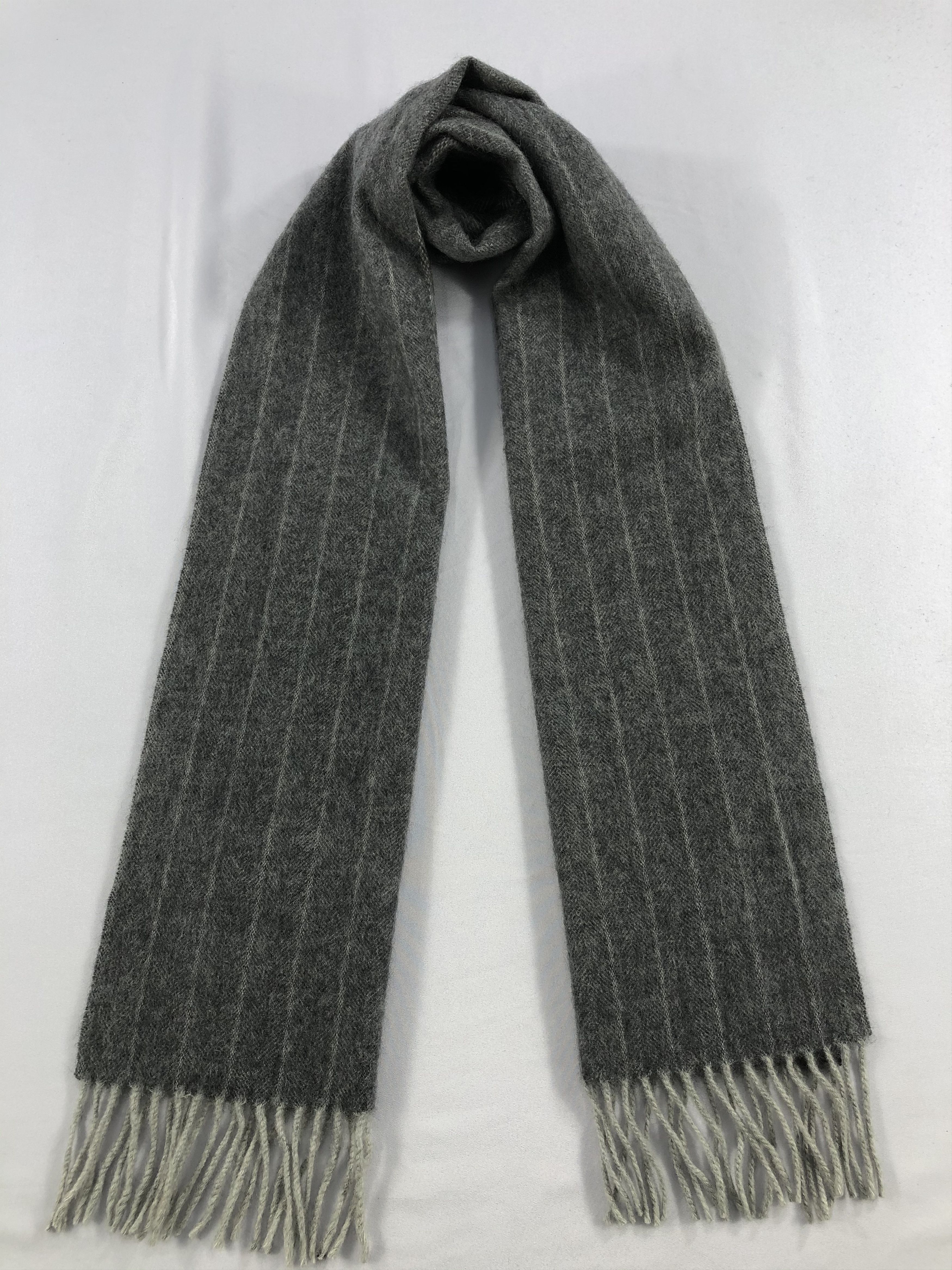 Calvin Klein Vintage Calvin Klein Scarf/Muffler/Neckwear MF1756 Size ONE SIZE - 1 Thumbnail