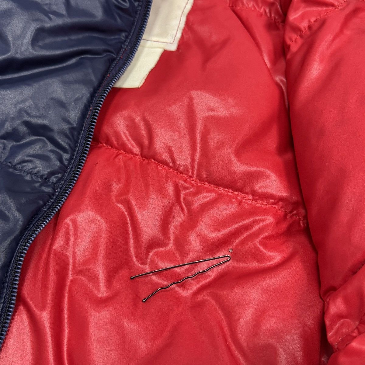 Moncler × Vintage Vintage Moncler Grenoble Puffer Down Jacket Size M Size US M / EU 48-50 / 2 - 20 Thumbnail