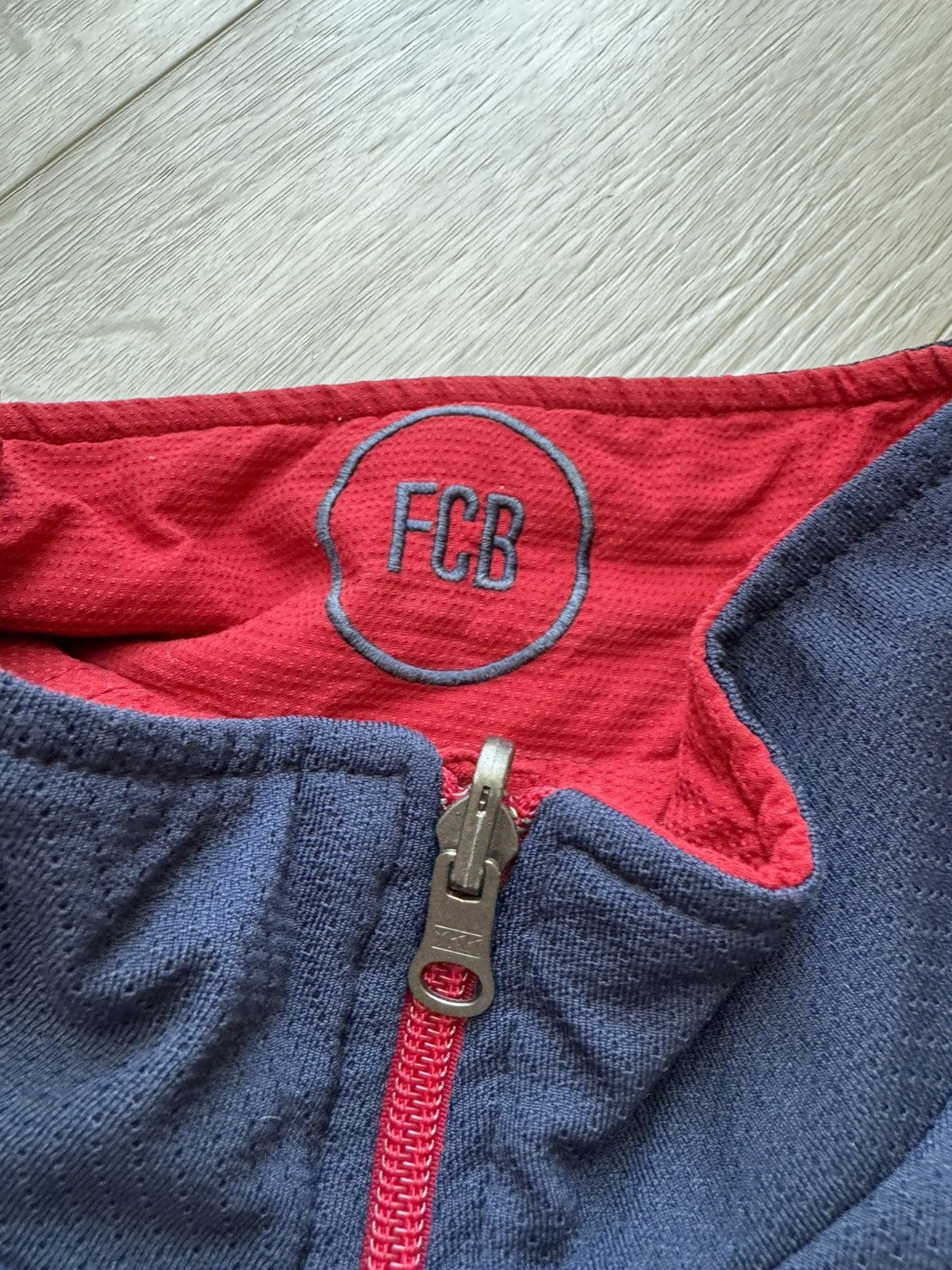 Other 2000-01 FC Barcelona Jacket reversible (Good) XL Size US XL / EU 56 / 4 - 6 Thumbnail