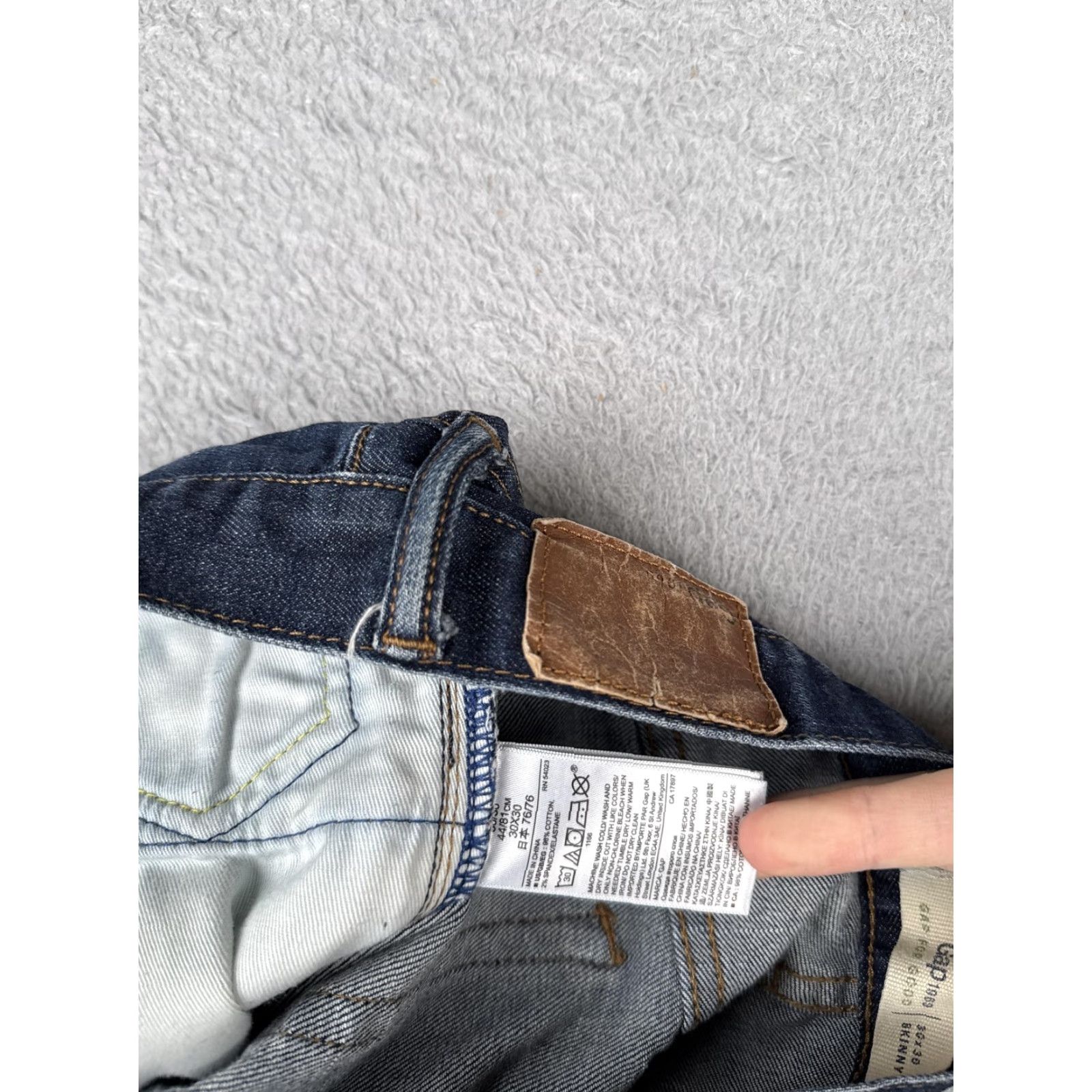 Gap Gap 1969 Jeans Mens 30x30 Blue Medium Wash Skinny Zip Fly 5-Pocket Denim Pants Size US 30 / EU 46 - 7 Thumbnail