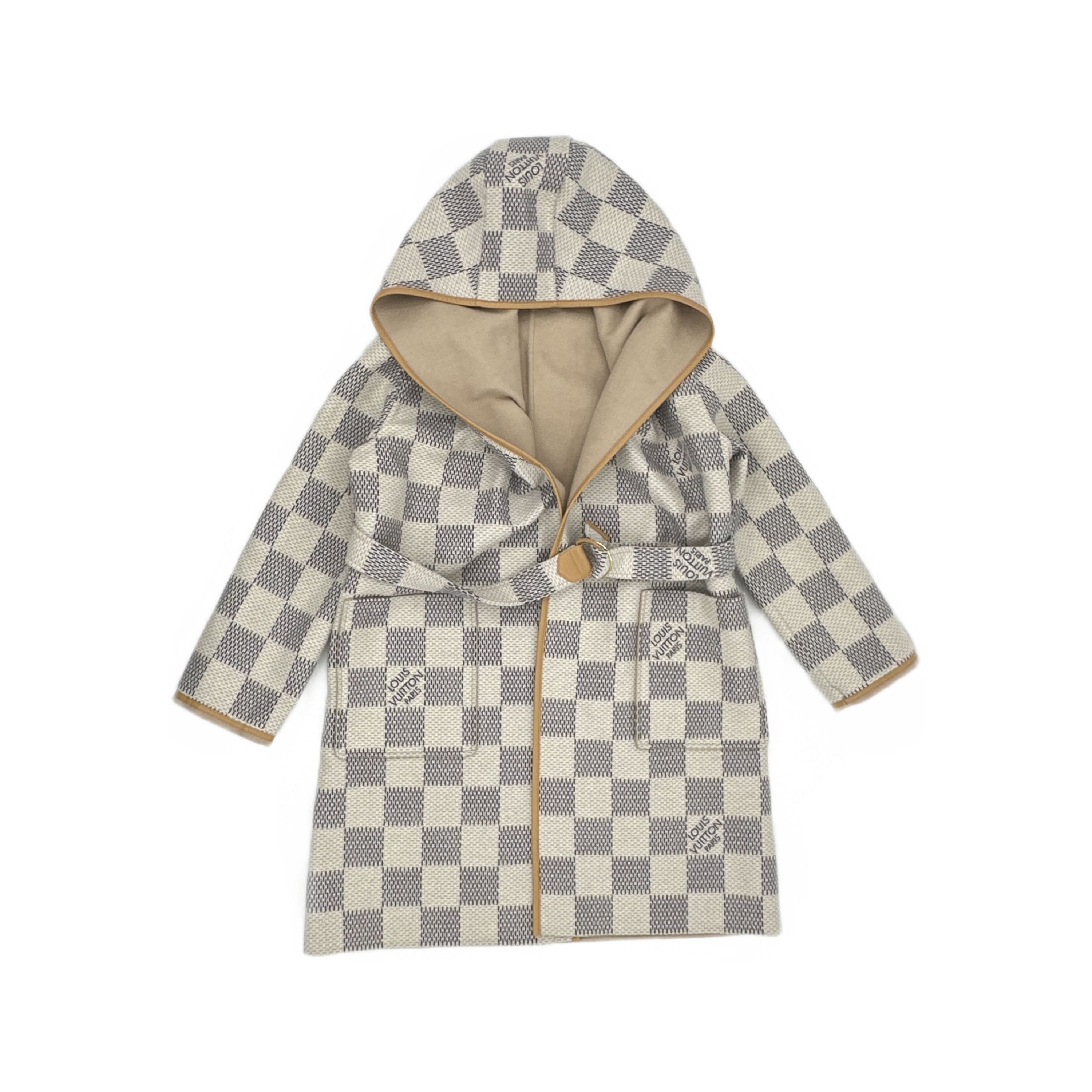 Louis Vuitton Louis Vuitton Reversible Damier Wrap Coat 40 Size M / US 6-8 / IT 42-44 - 1 Thumbnail