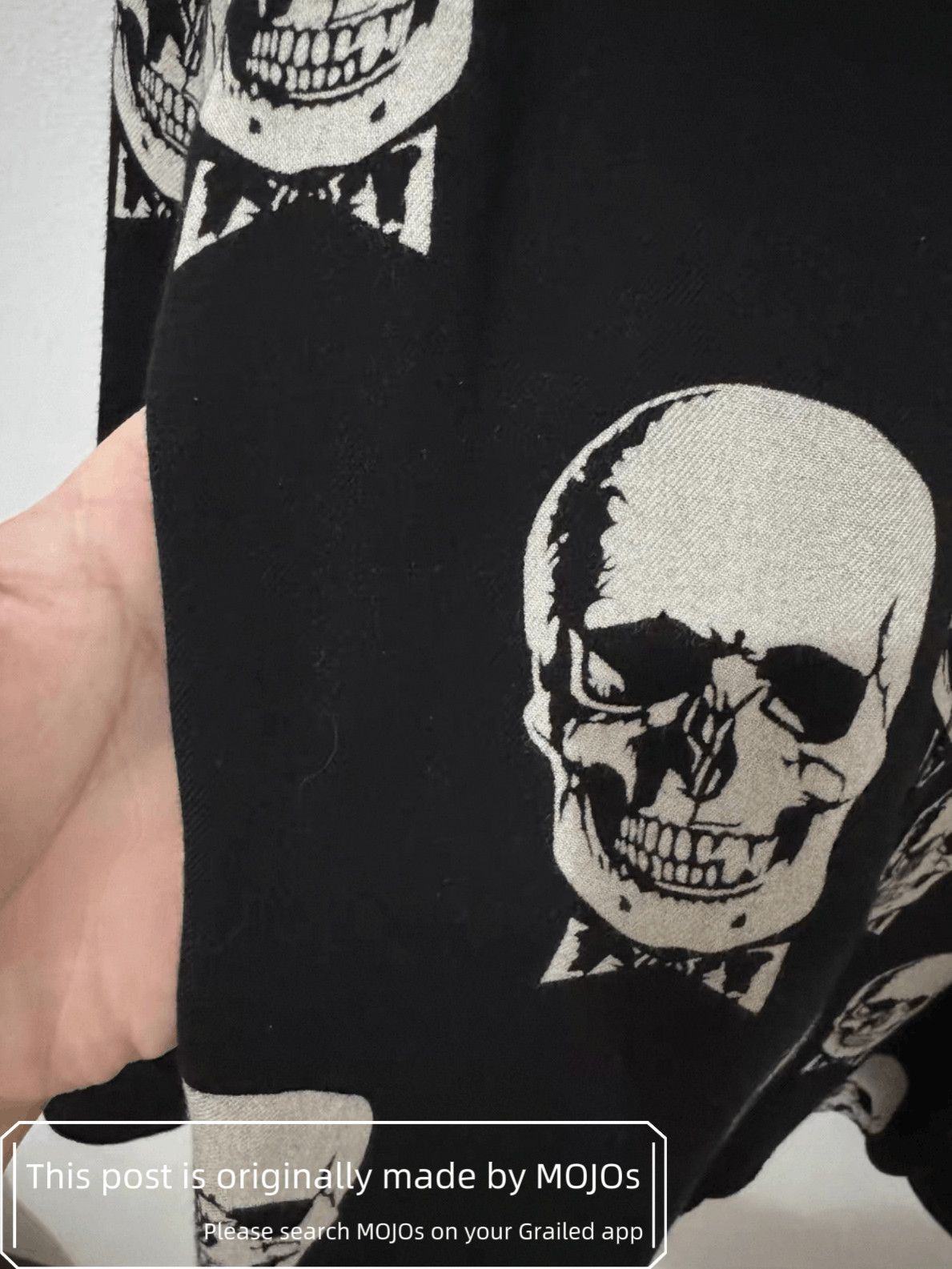 Saint Laurent Paris Sz 37 Saint Laurent Paris 15AW Skull Print Shirt mojos24 Size US S / EU 44-46 / 1 - 3 Thumbnail