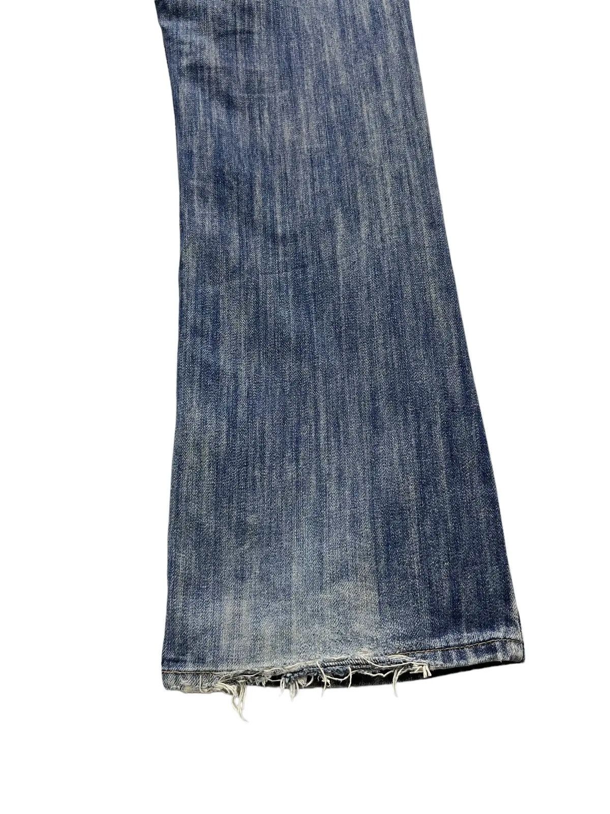 Armani Exchange ARMANI EXCHANGE Boot Leg Distressed Denim Made In USA Size US 32 / EU 48 - 6 Thumbnail