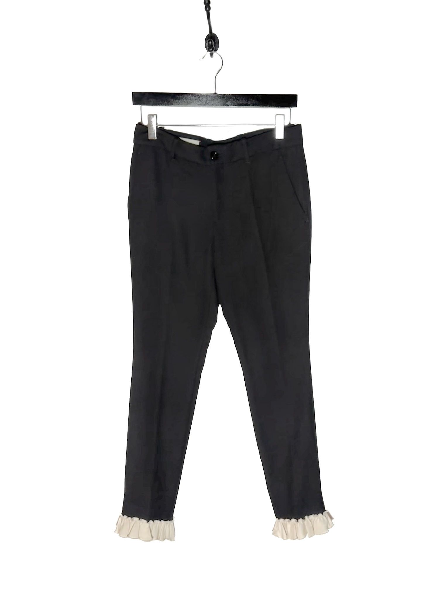 Gucci Gucci 2016 Black Trousers With Ruffle Accent Size 26" / US 2 / IT 38 - 1 Thumbnail
