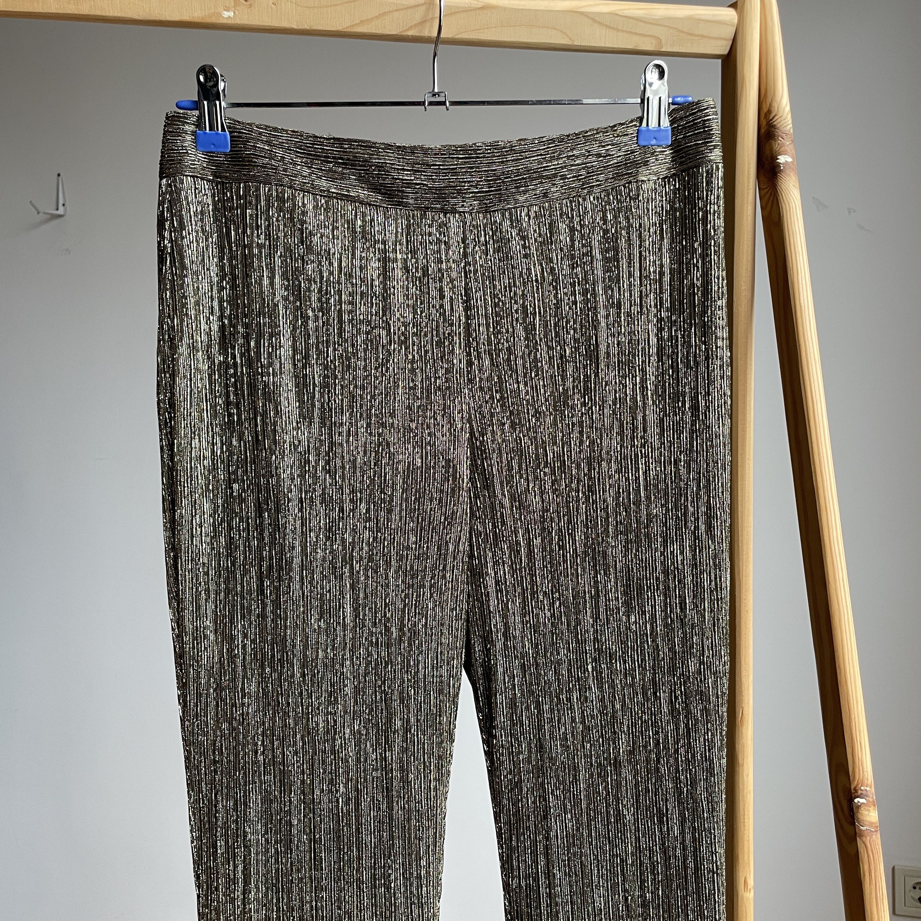 Peter Pilotto Peter Pilotto Metallic Pleated Two Piece Set Top & Pants Size M / US 6-8 / IT 42-44 - 7 Thumbnail