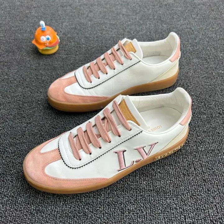Louis Vuitton Louis Vuitton Frontrow Leather Low-top Sneakers -2508 Size US 6 / IT 36 - 1 Thumbnail
