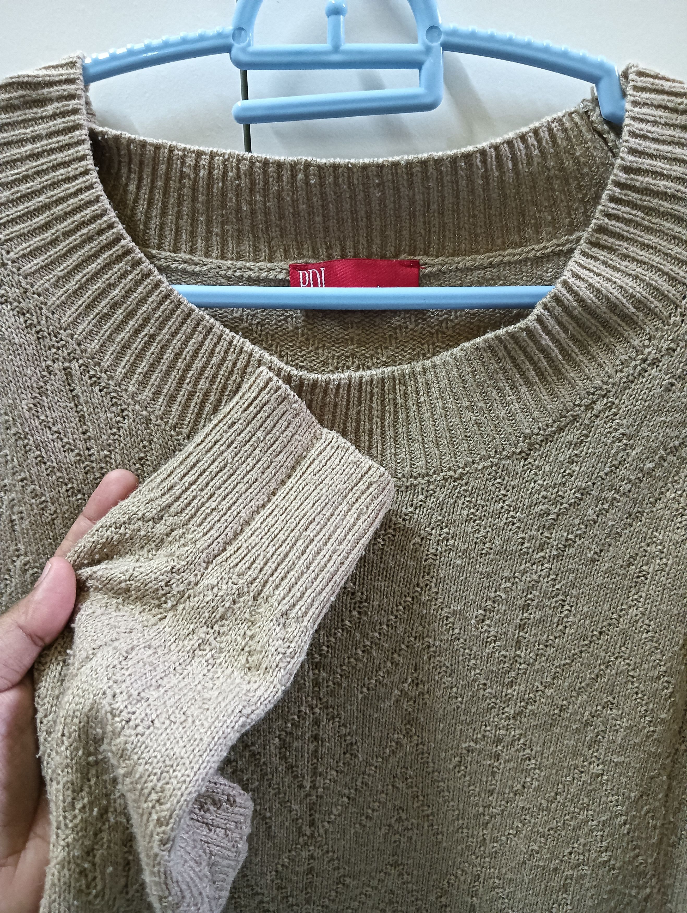 The Unbranded Brand Vintage Beige Knit Sweater – PDI – Size L – Minimalist Style Size L / US 10 / IT 46 - 5 Thumbnail