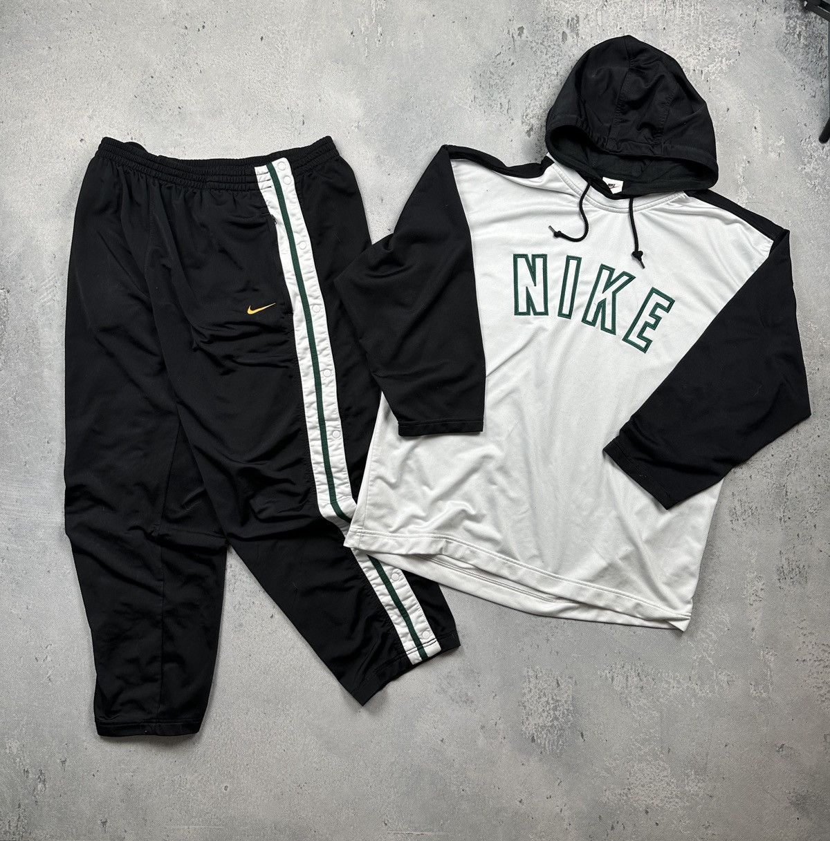 Nike Vintage Nike 00s Y2K Black White Track Suit Hoodie Pants Set Size US 34 / EU 50 - 1 Thumbnail