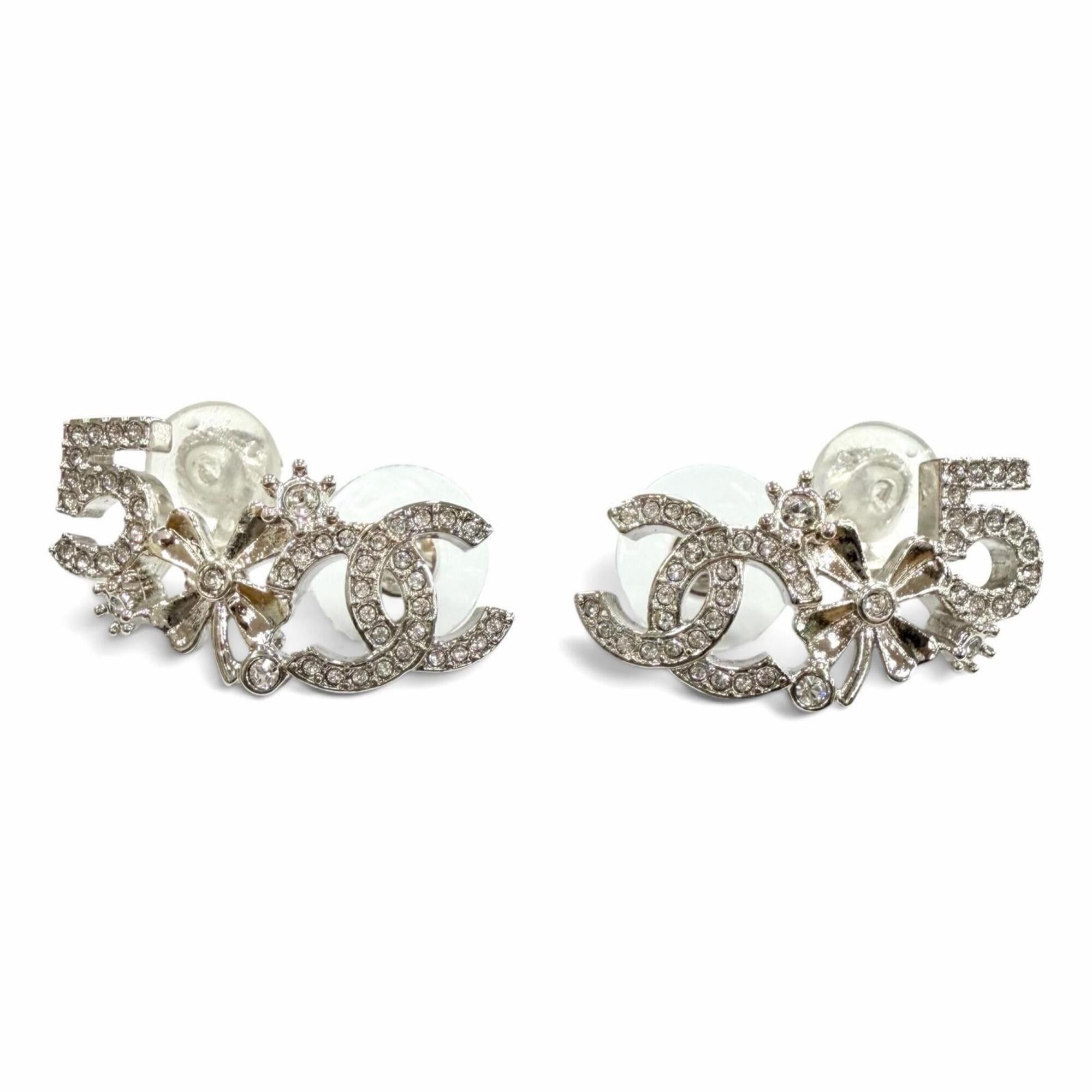 Chanel CHANEL B23P Coco Mark No. 5 Clover Rhinestone Earrings, Silver, Made in Italy, 2023 Model, Women's, with Box. Size ONE SIZE - 1 Thumbnail