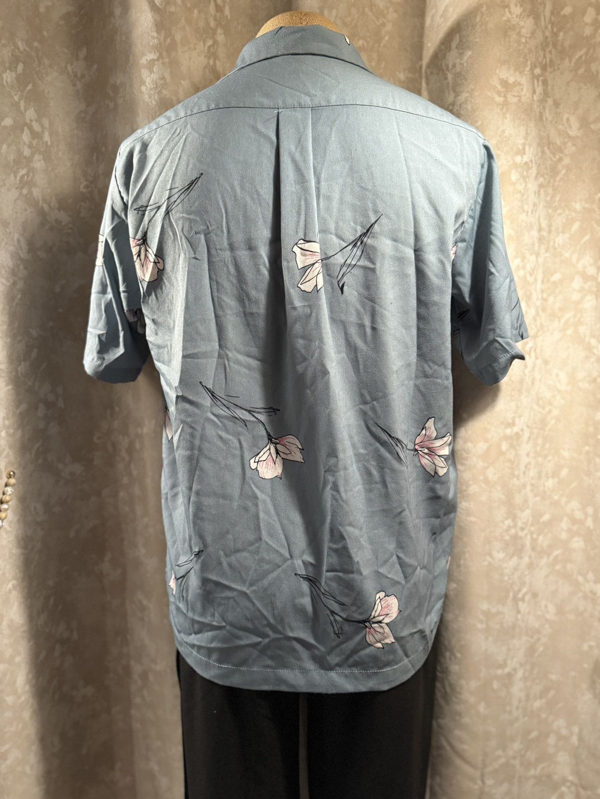 Asos Men’s Soft Blue Floral Button-Up Shirt – Vintage Vibe Size US M / EU 48-50 / 2 - 5 Thumbnail
