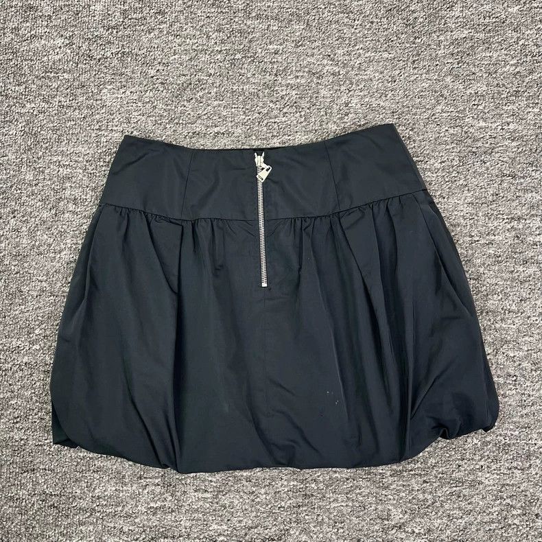 Louis Vuitton Louis Vuitton Black Bud Skirt Size 35" - 2 Thumbnail
