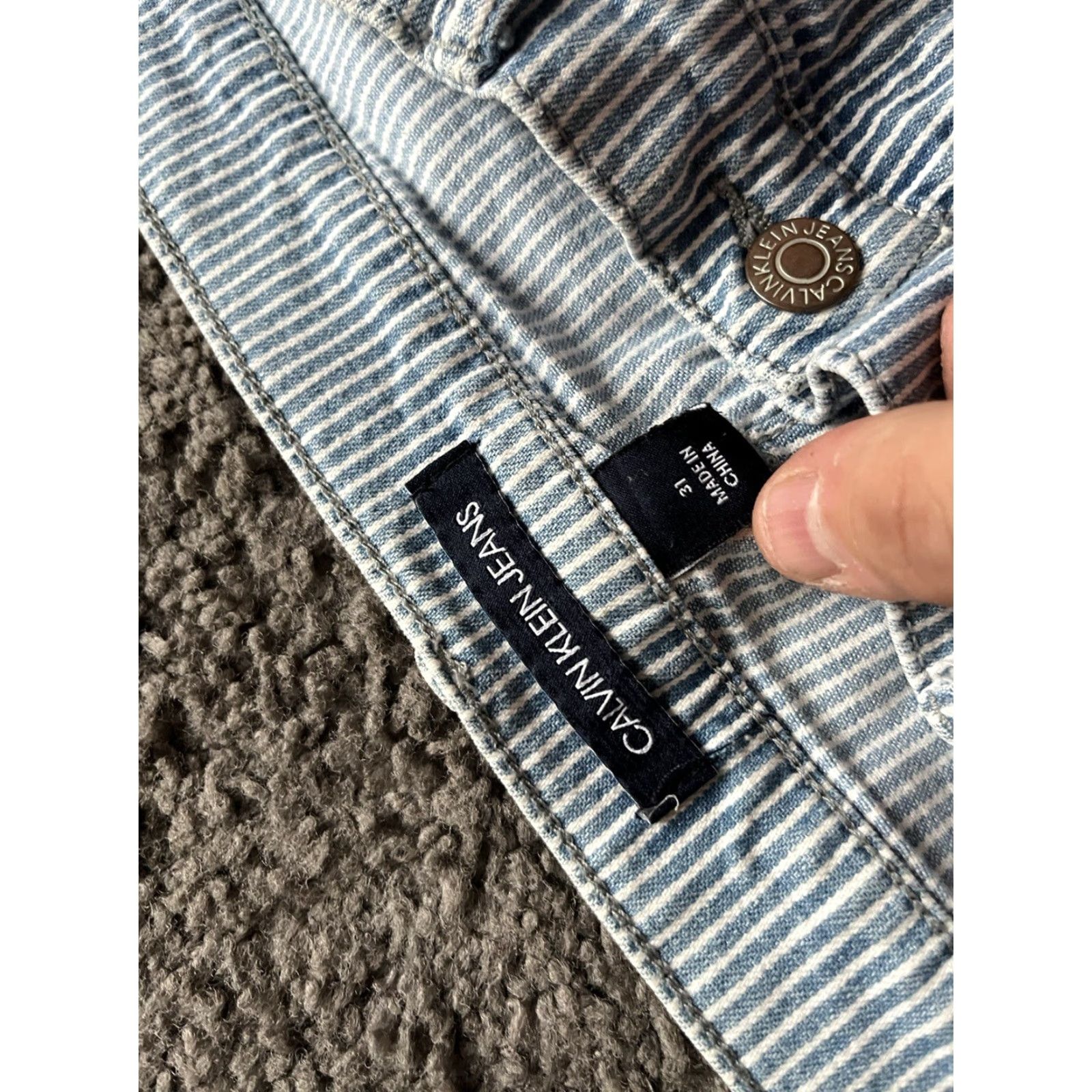 Calvin Klein Calvin Klein Jeans Woman’s Striped Blue White Skinny 31 Regular Size 31 Slimming Button Zipper Womens Clothing Size 24" / US 00 / IT 34 - 5 Thumbnail