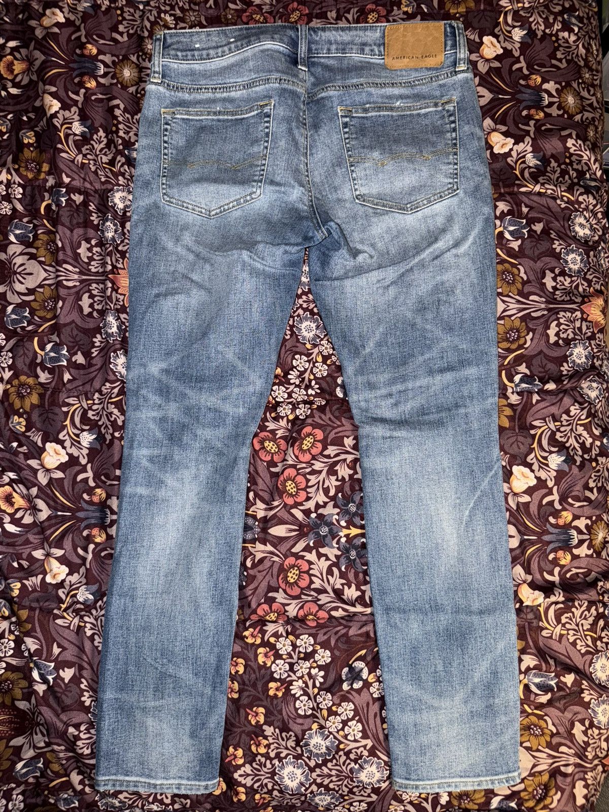 American Eagle Outfitters Airflex Distressed Skinny Jean Size US 33 - 6 Thumbnail