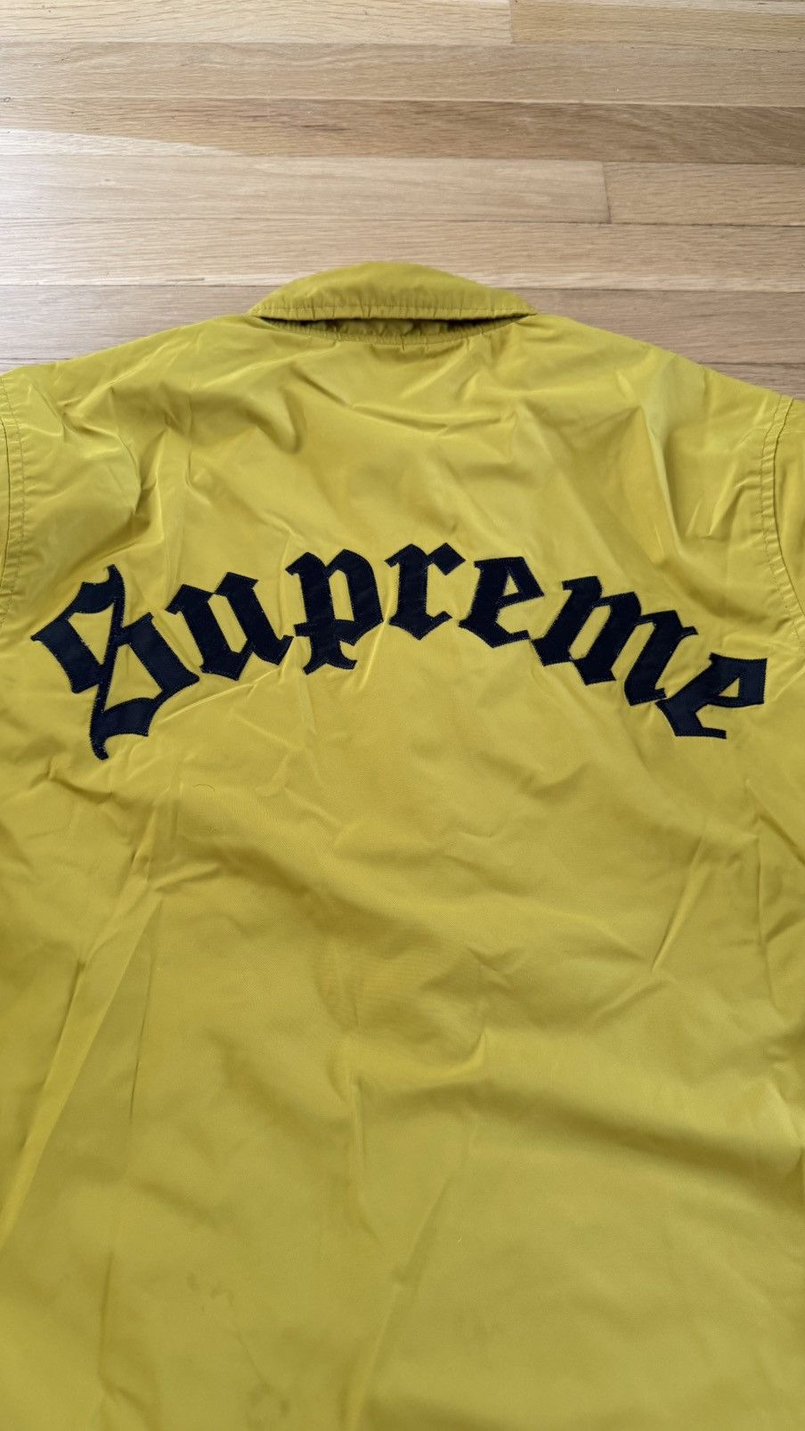 Supreme Supreme Old English Coaches Jacket Gold 2016 Small Size US S / EU 44-46 / 1 - 3 Thumbnail