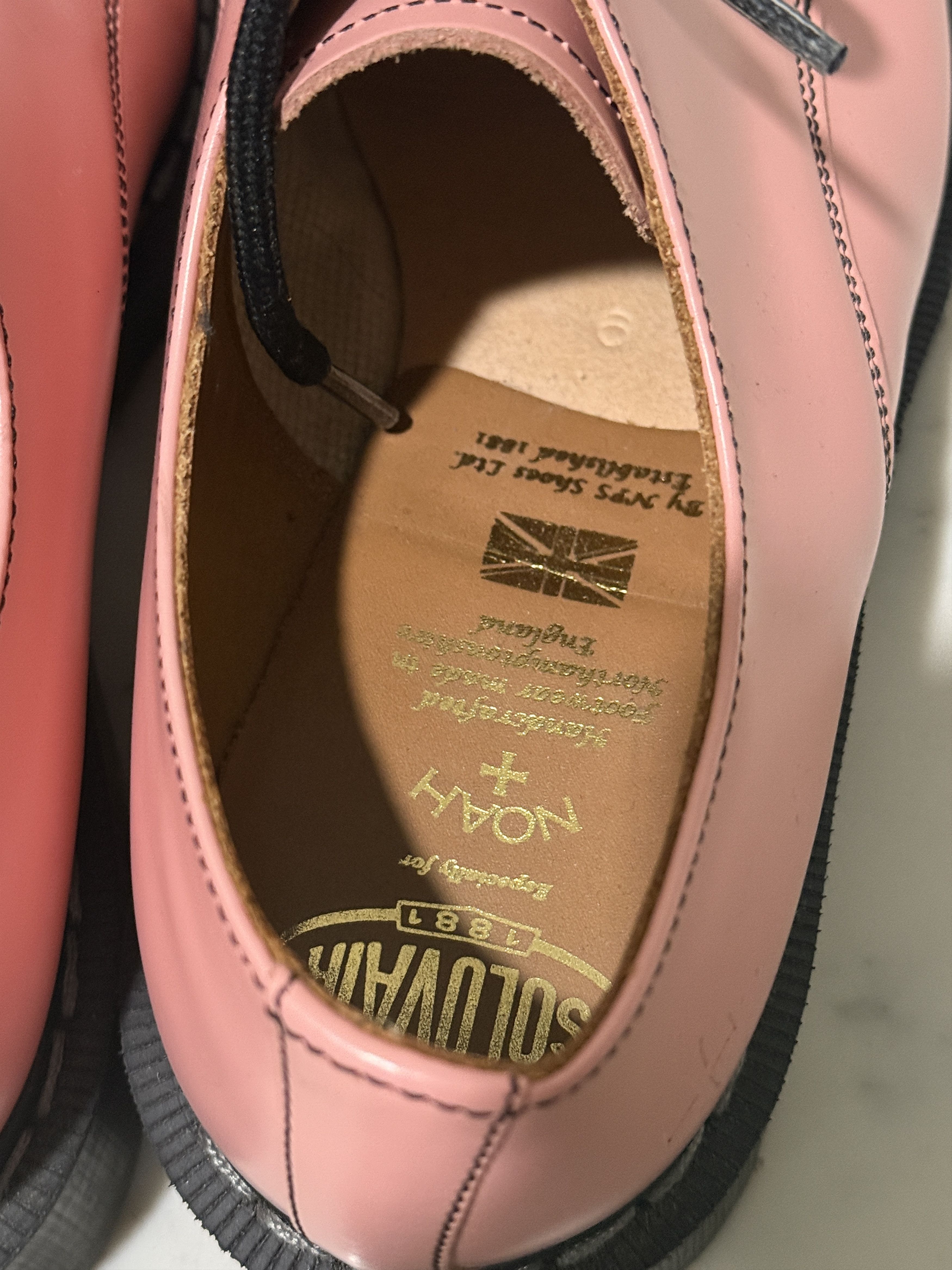Noah × Solovair Noah x Solovair Gibson Shoe 3-Eye Blush Pink Oxfords Size US 6 / IT 36 - 8 Thumbnail
