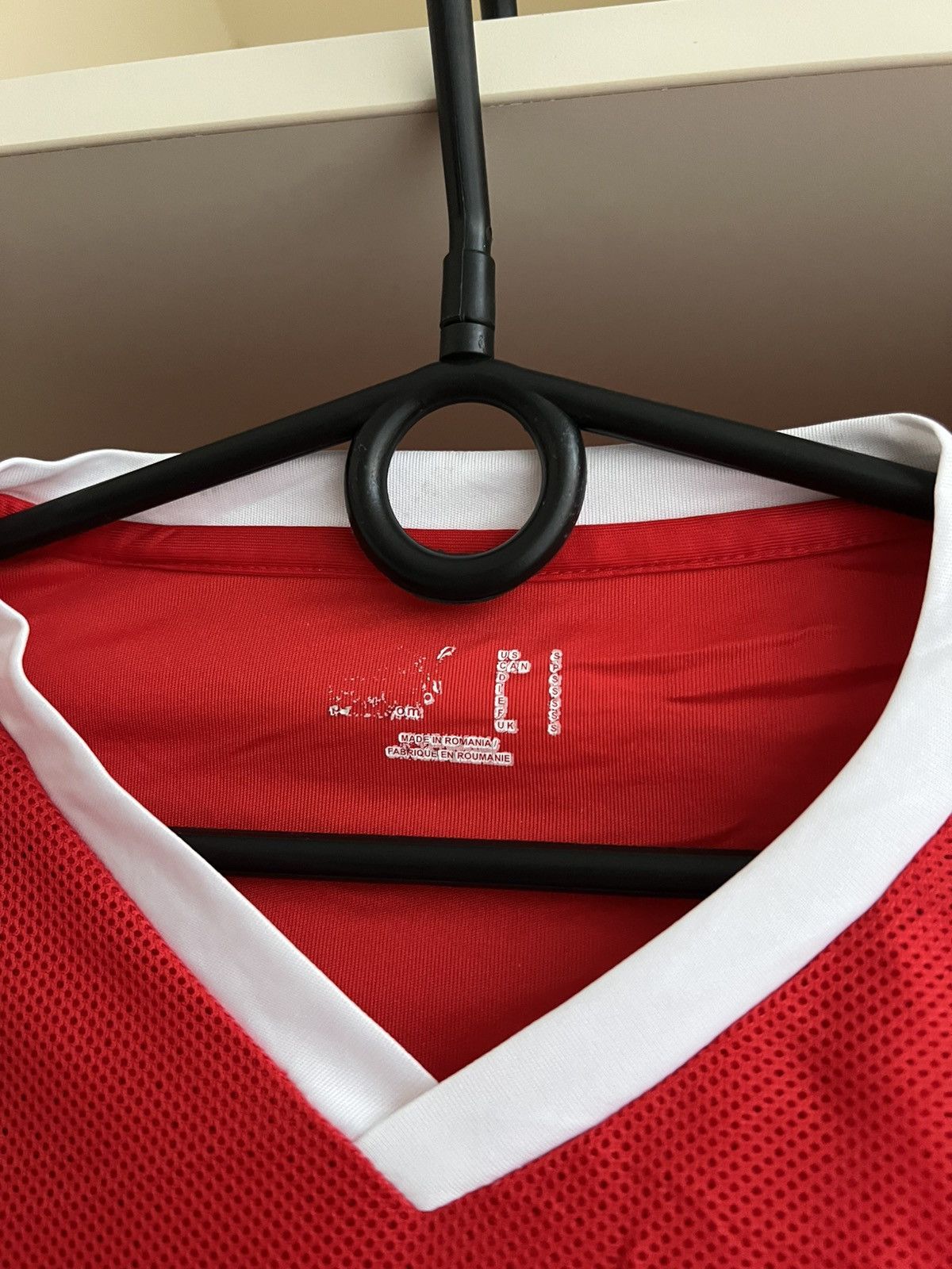 Puma Puma Switzerland Jersey Football Soccer Size US S / EU 44-46 / 1 - 4 Thumbnail