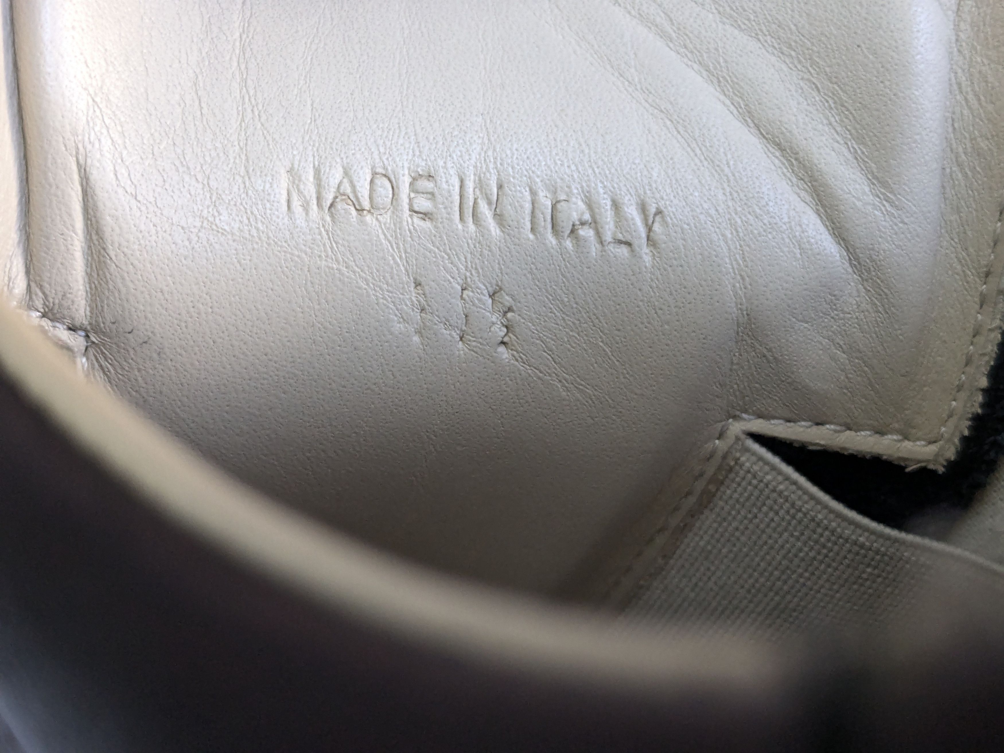 Maison Margiela Maison Margiela GAT Replica Black 11.5 44.5 Gum Low Size US 11.5 / EU 44-45 - 6 Thumbnail