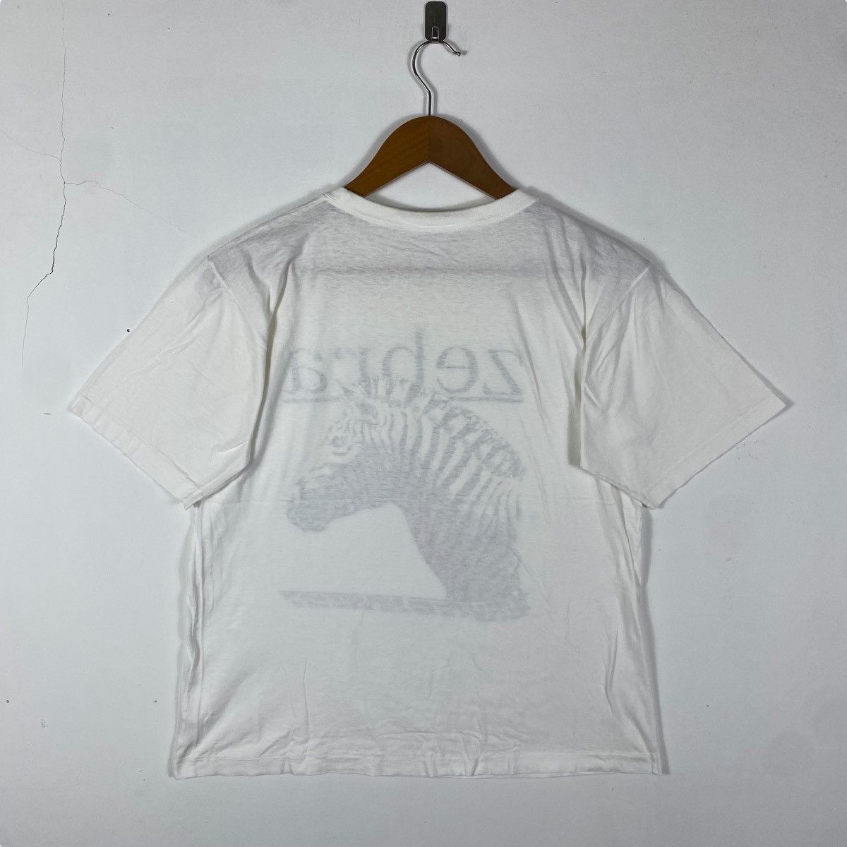Vintage Vintage 90's ZEBRA Big Graphic Animal Tee Shirt Medium Size Size US M / EU 48-50 / 2 - 4 Thumbnail