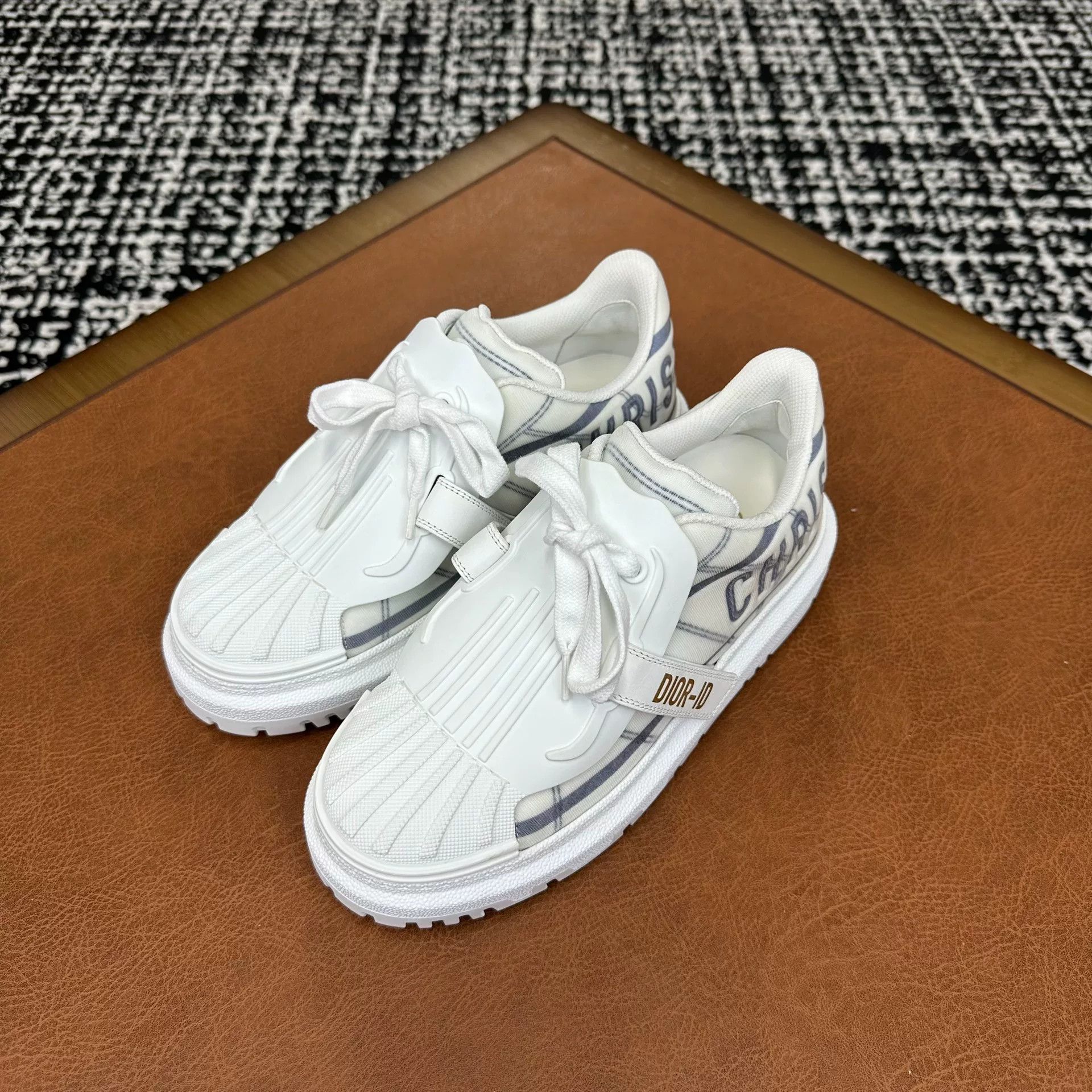 Dior Dior Blue Lowtop Sneakers it_36 Women Size US 6 / IT 36 - 1 Thumbnail