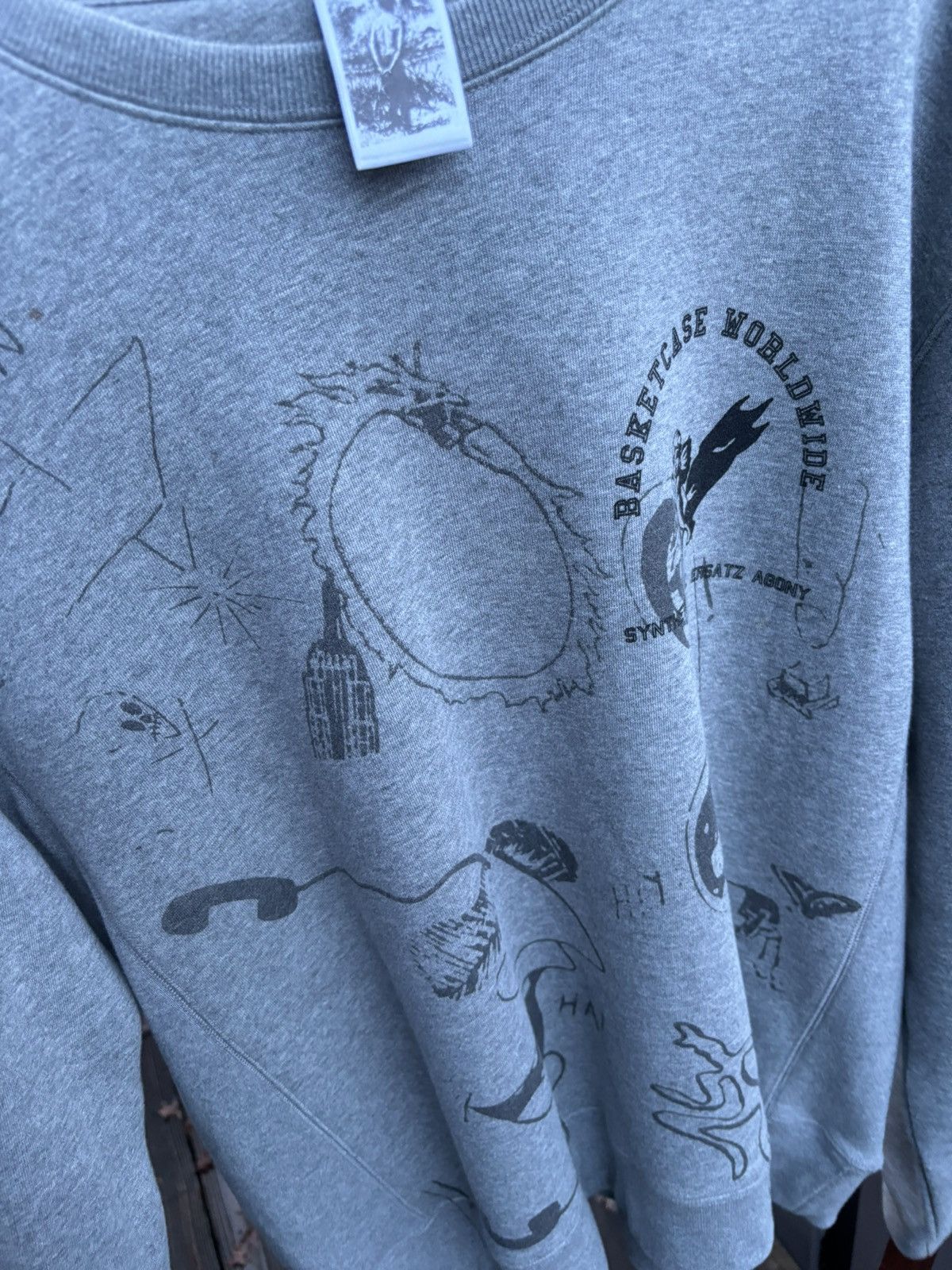 basketcase gallery BasketCase Crewneck Size US L / EU 52-54 / 3 - 2 Thumbnail