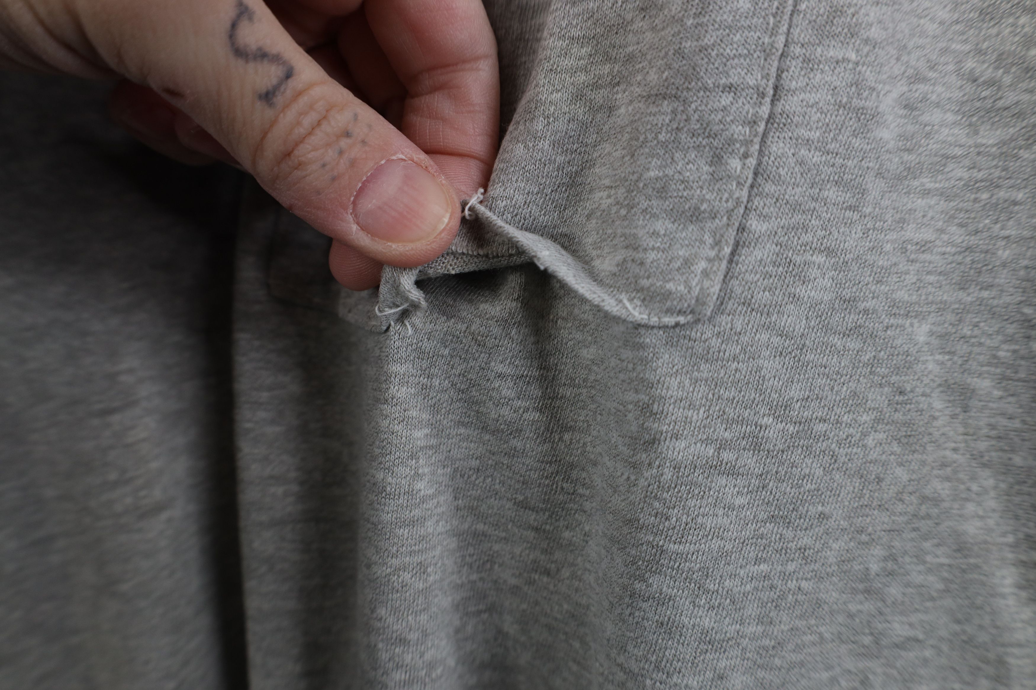 Vintage Vintage 80s 90s Streetwear Pocket T-Shirt Heather Gray USA Size US XXL / EU 58 / 5 - 4 Thumbnail