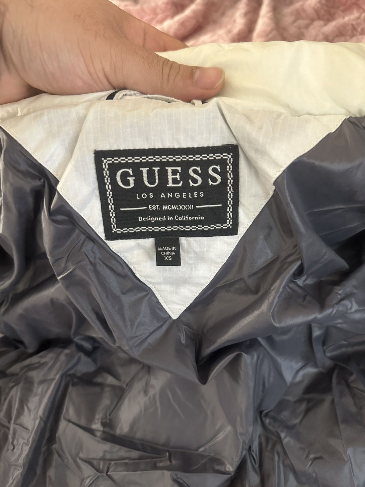 Guess Guess white mens puffer jacke x small Size US XS / EU 42 / 0 - 5 Thumbnail