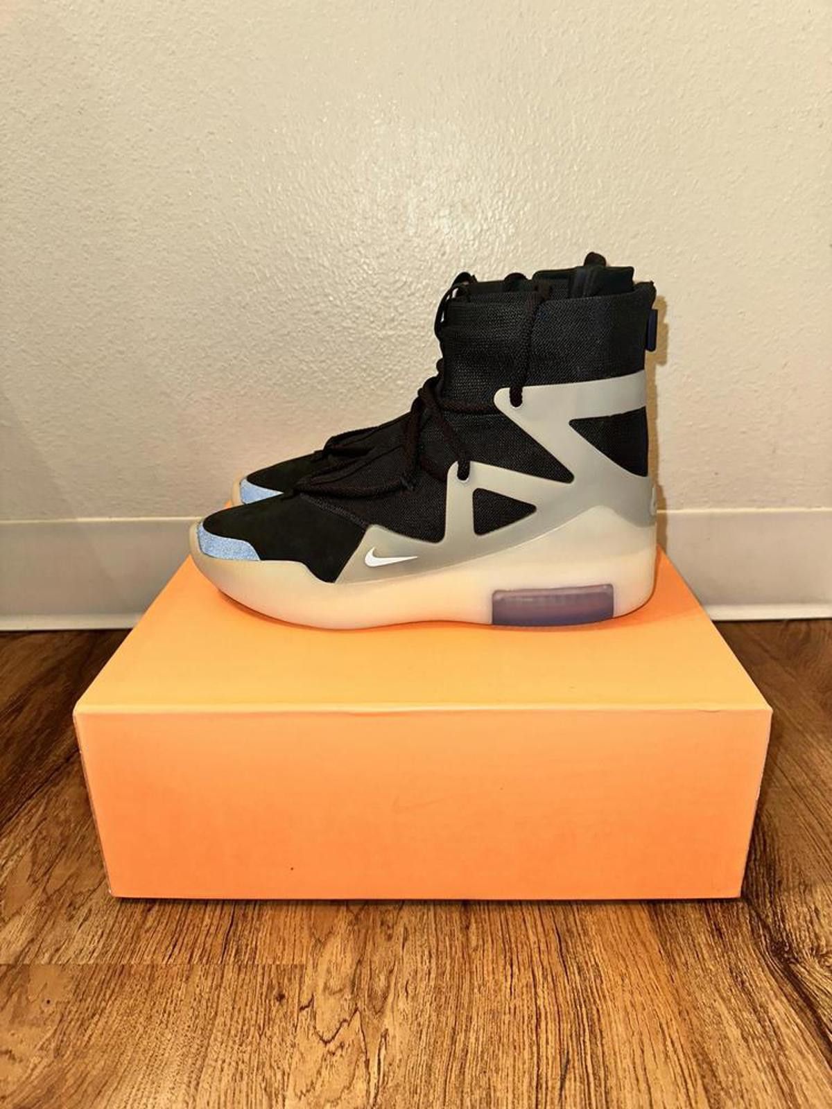 Nike Air Fear of God 1 String Off-Noir Friends & Family Size US 14 / EU 47 - 3 Thumbnail