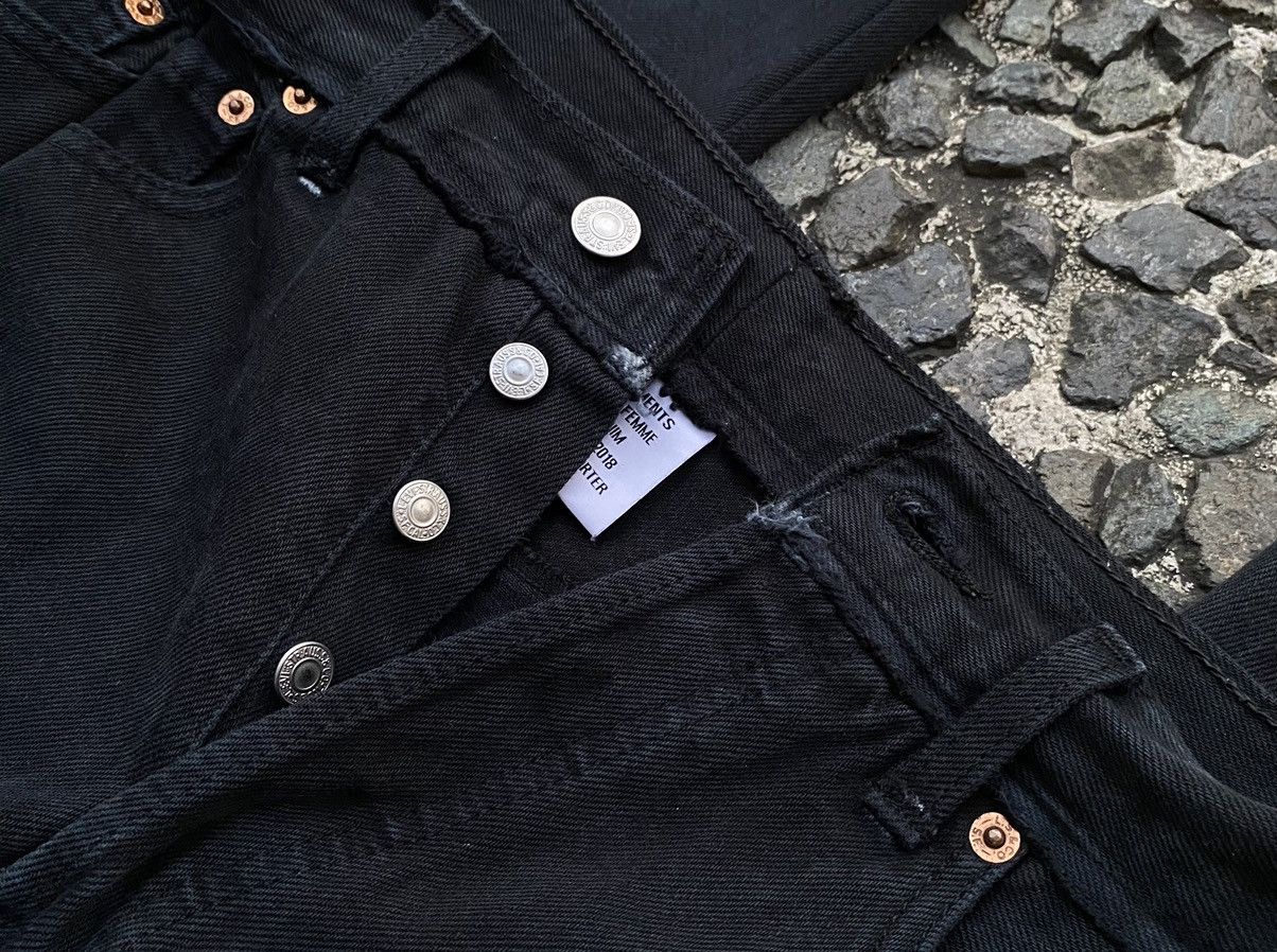 Vetements Vetements - FW18 Reconstructed Distressed Denim Size US 30 / EU 46 - 9 Thumbnail