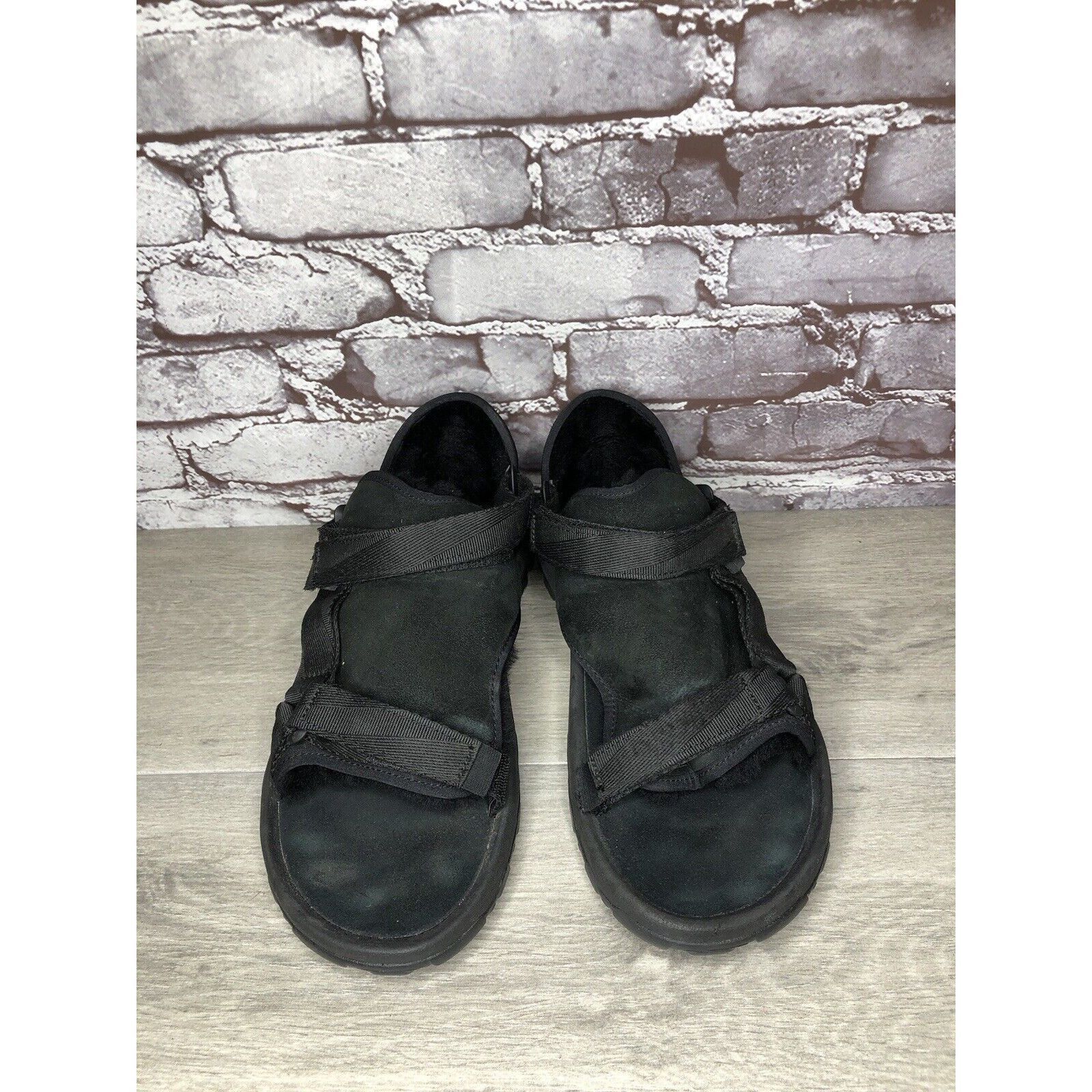 Ugg TEVA UGG COLLAB Black SHEEPSKIN Suede Strappy Outdoor Sandal Size US 10 / EU 43 - 18 Thumbnail