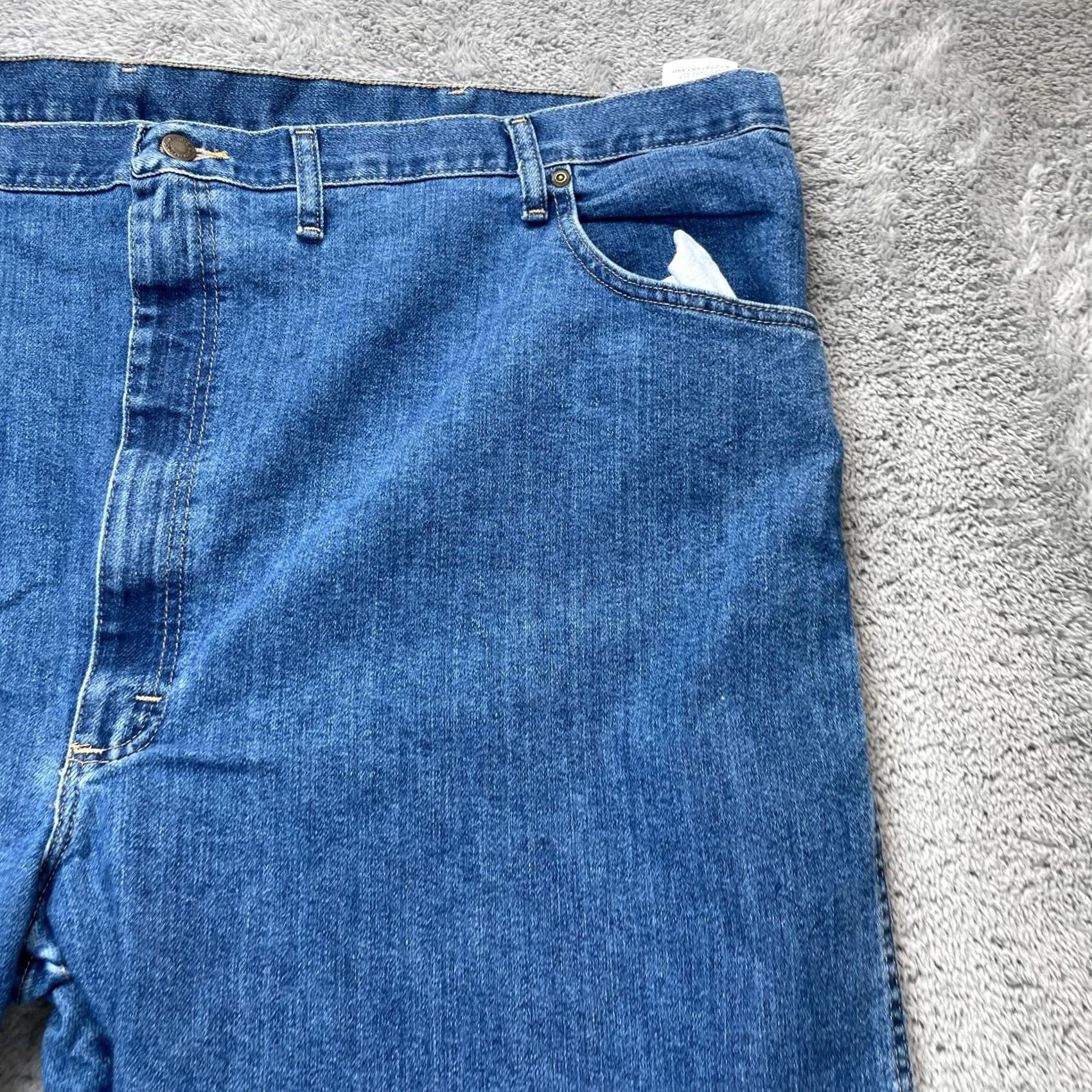 Wrangler Wrangler Jeans Mens 54x28 Blue Cowboy Cut Stretch Flex Straight Denim Work Ranch Jeans Mens 54 28 Blue Wrangler Rugged Wear Cowboy Western Shirt? Size US 38 / EU 54 - 4 Thumbnail