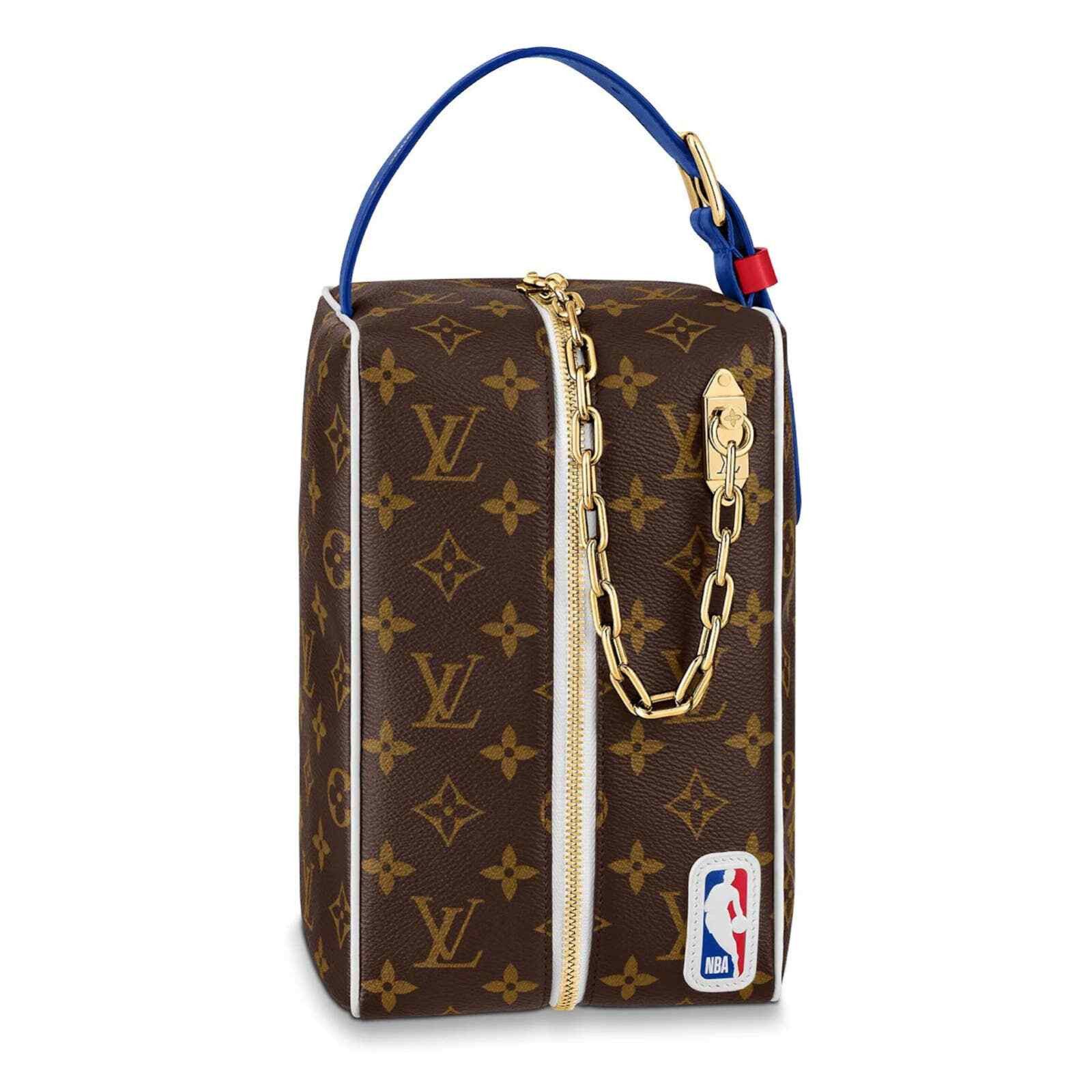 Louis Vuitton Louis Vuitton NBA Cloakroom Dopp Kit Travel Pouch Bag Size ONE SIZE - 1 Thumbnail
