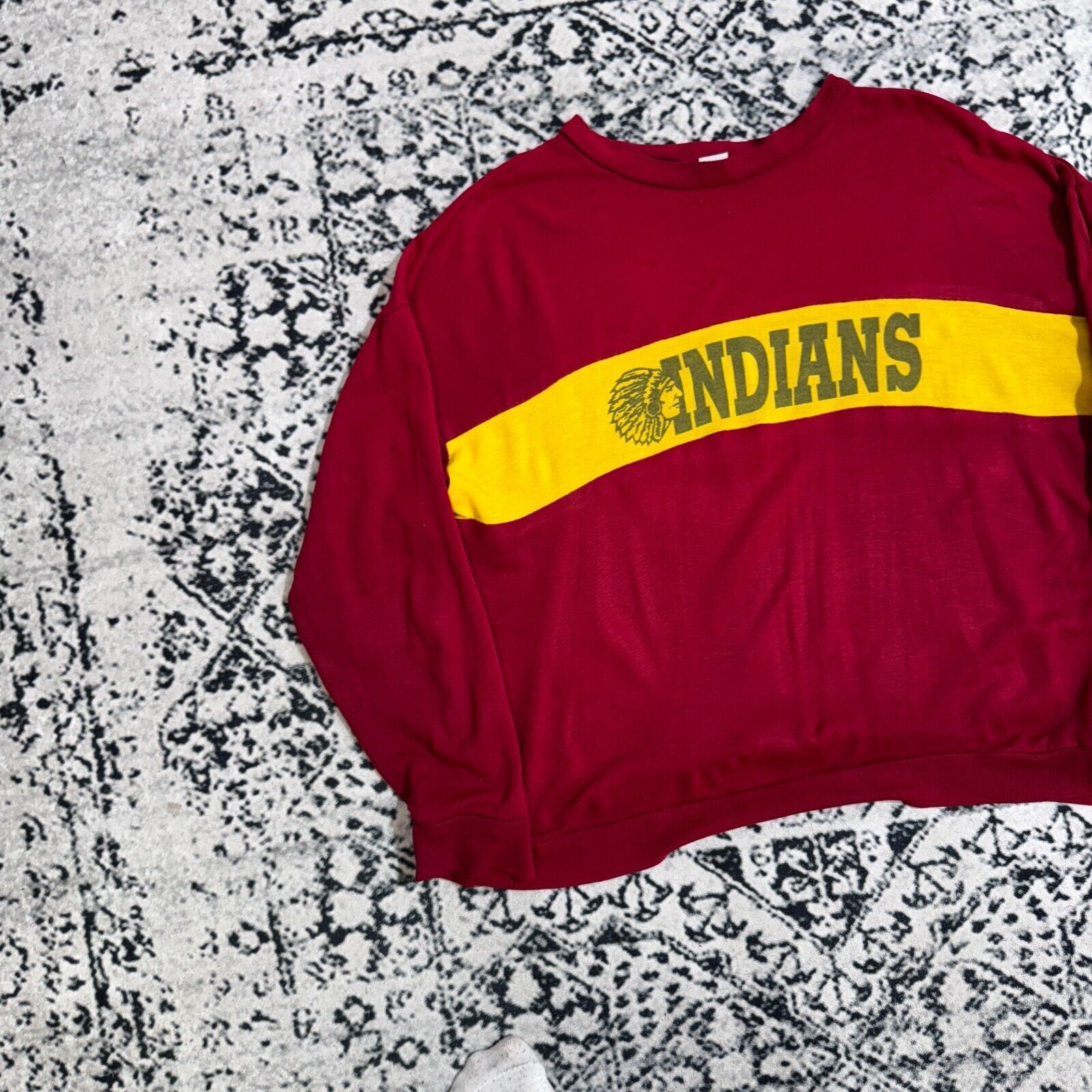 Vintage Vintage Red Burgundy Cotton Crewneck Size L Indians 70s Size US L / EU 52-54 / 3 - 3 Thumbnail