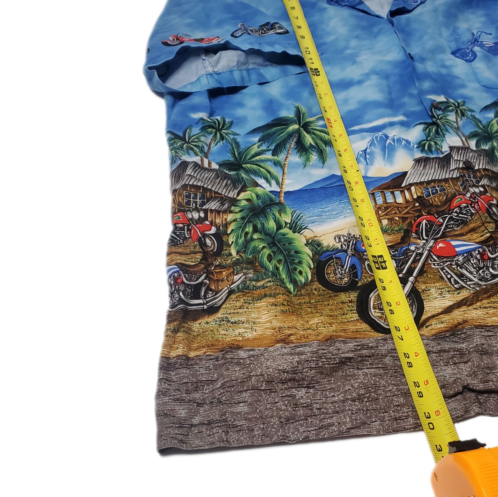 Vintage 90s All Over Print Hawaiian Biker Button Up Size US XL / EU 56 / 4 - 6 Thumbnail
