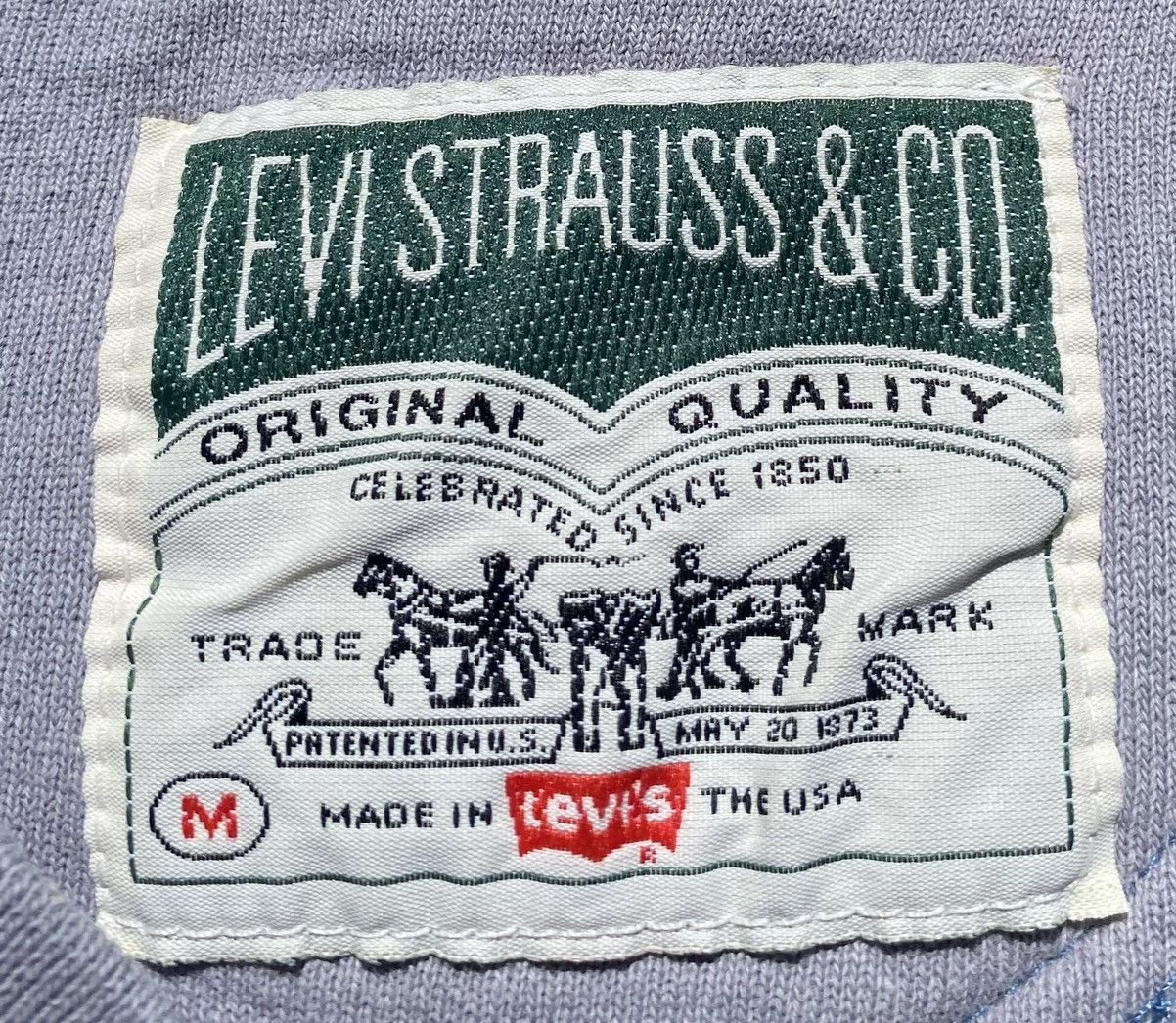 Levi's Vintage 80’s Levis Embroidered Lavender Sweatshirt Men’s Lrg Size US L / EU 52-54 / 3 - 6 Thumbnail