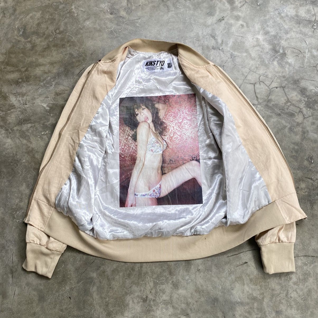 KIKS TYO 2000s Kiks Tyo Satin Varsity Light Jacket Size US L / EU 52-54 / 3 - 1 Thumbnail