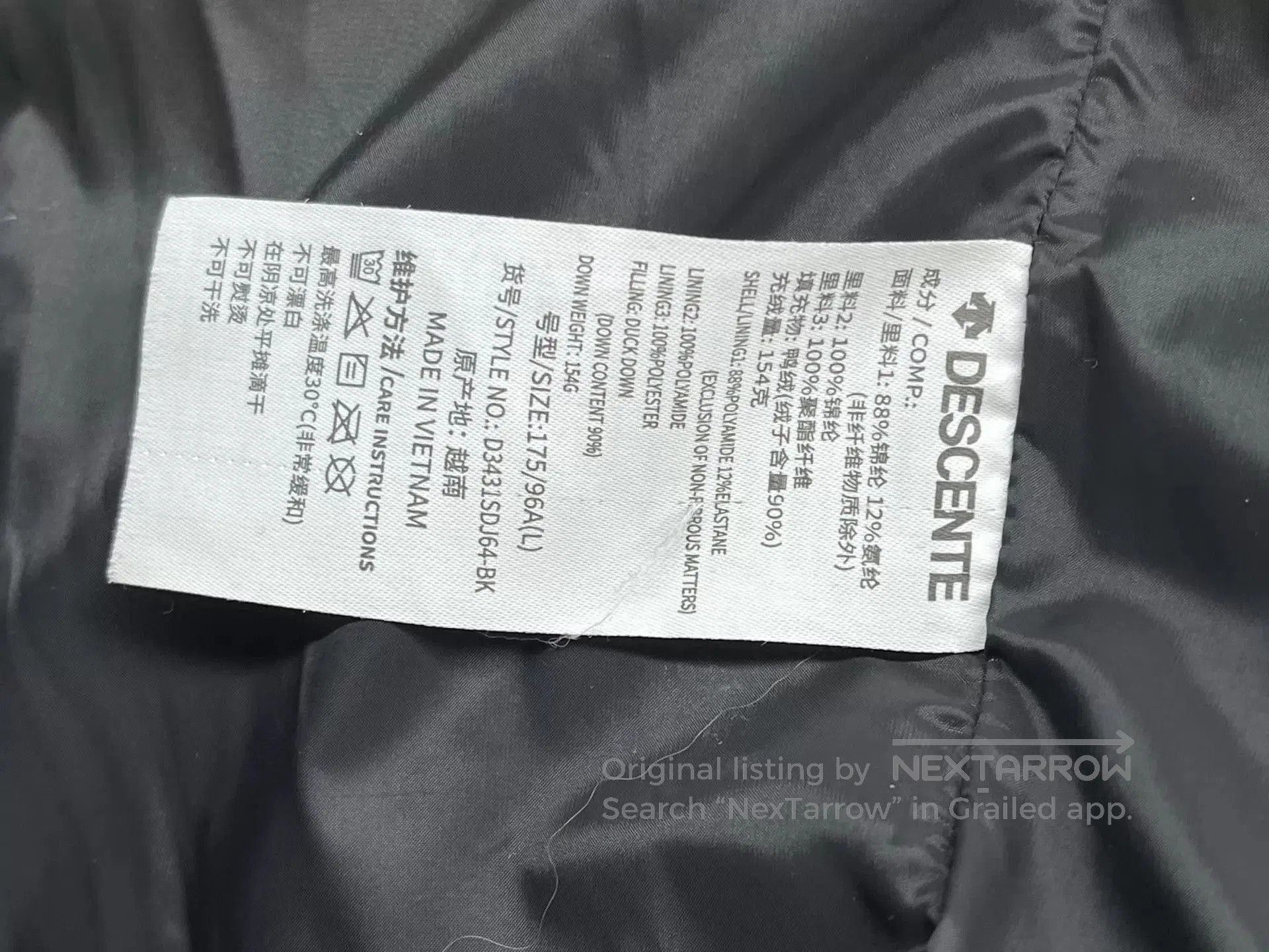 Descente Black Puffer Jacket with Logos . Size US L / EU 52-54 / 3 - 4 Thumbnail
