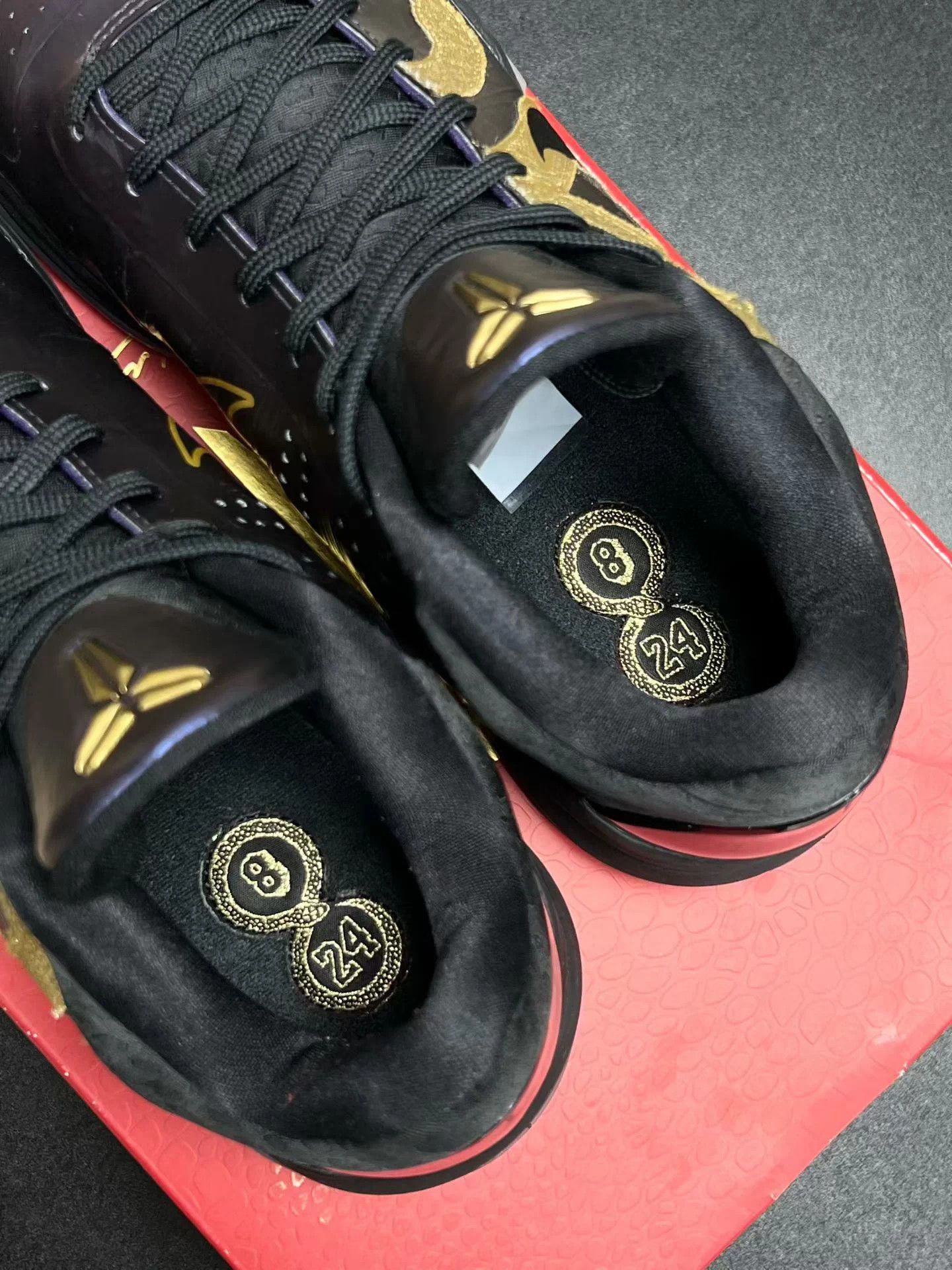 Nike NIKE Kobe ZK5 Snake Year Black Purple Gold 44 Size US 11.5 / EU 44-45 - 4 Thumbnail