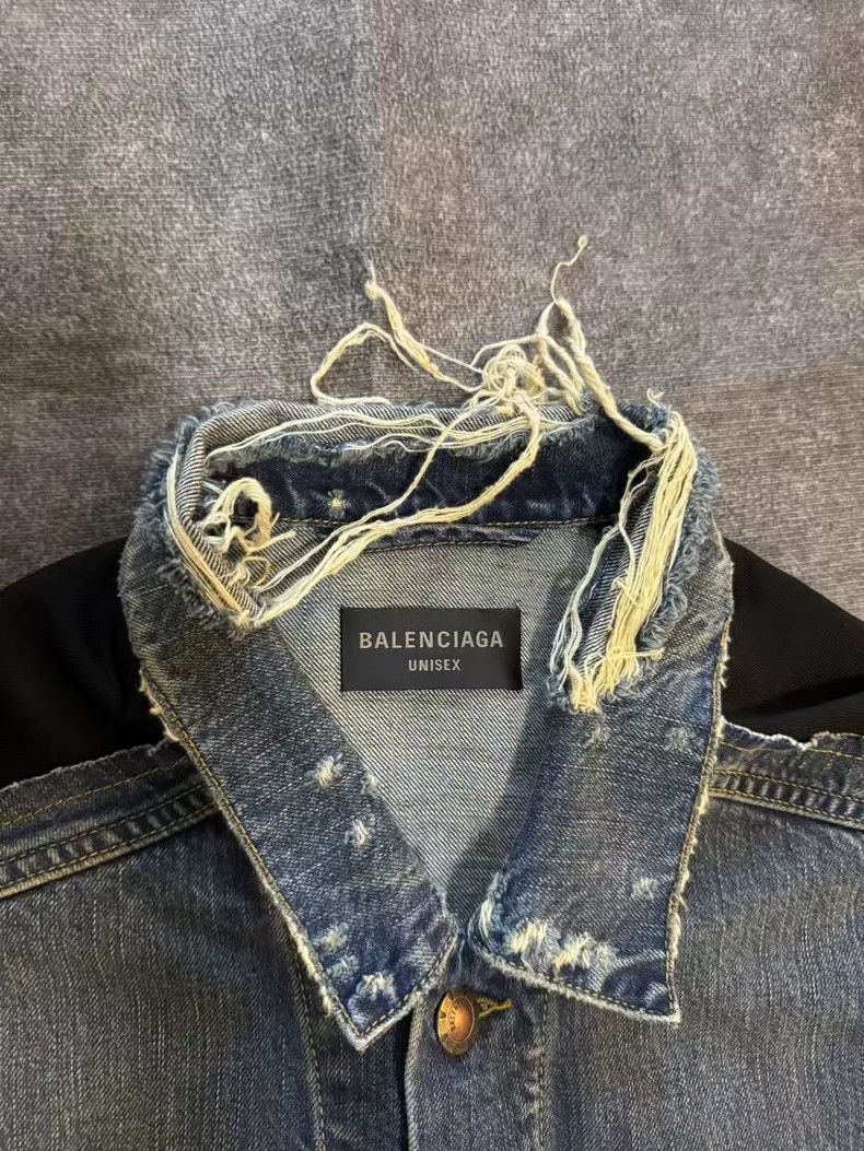 Balenciaga Balenciaga New denim jacket with Loop stripe stitching des Size US S / EU 44-46 / 1 - 3 Thumbnail
