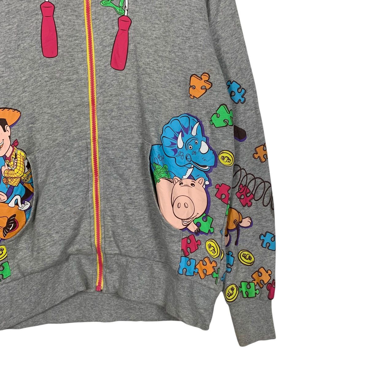 Disney Tokyo Disney Resort Toy Store Big Print Hoodie Size US S / EU 44-46 / 1 - 4 Thumbnail