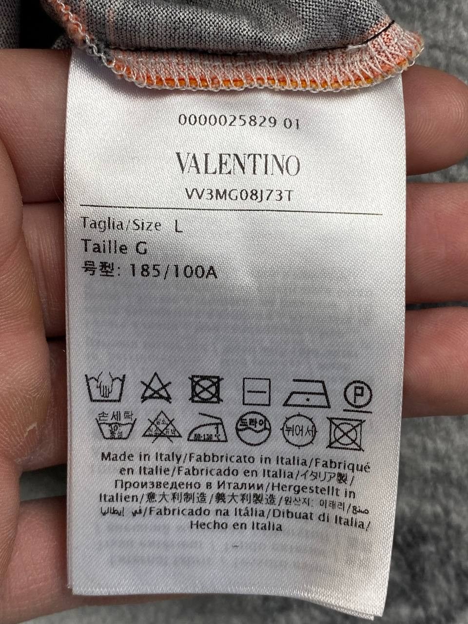 Valentino Valentino Garavani Monogram Big Logo T Shirt Men Size L Size US L / EU 52-54 / 3 - 6 Thumbnail