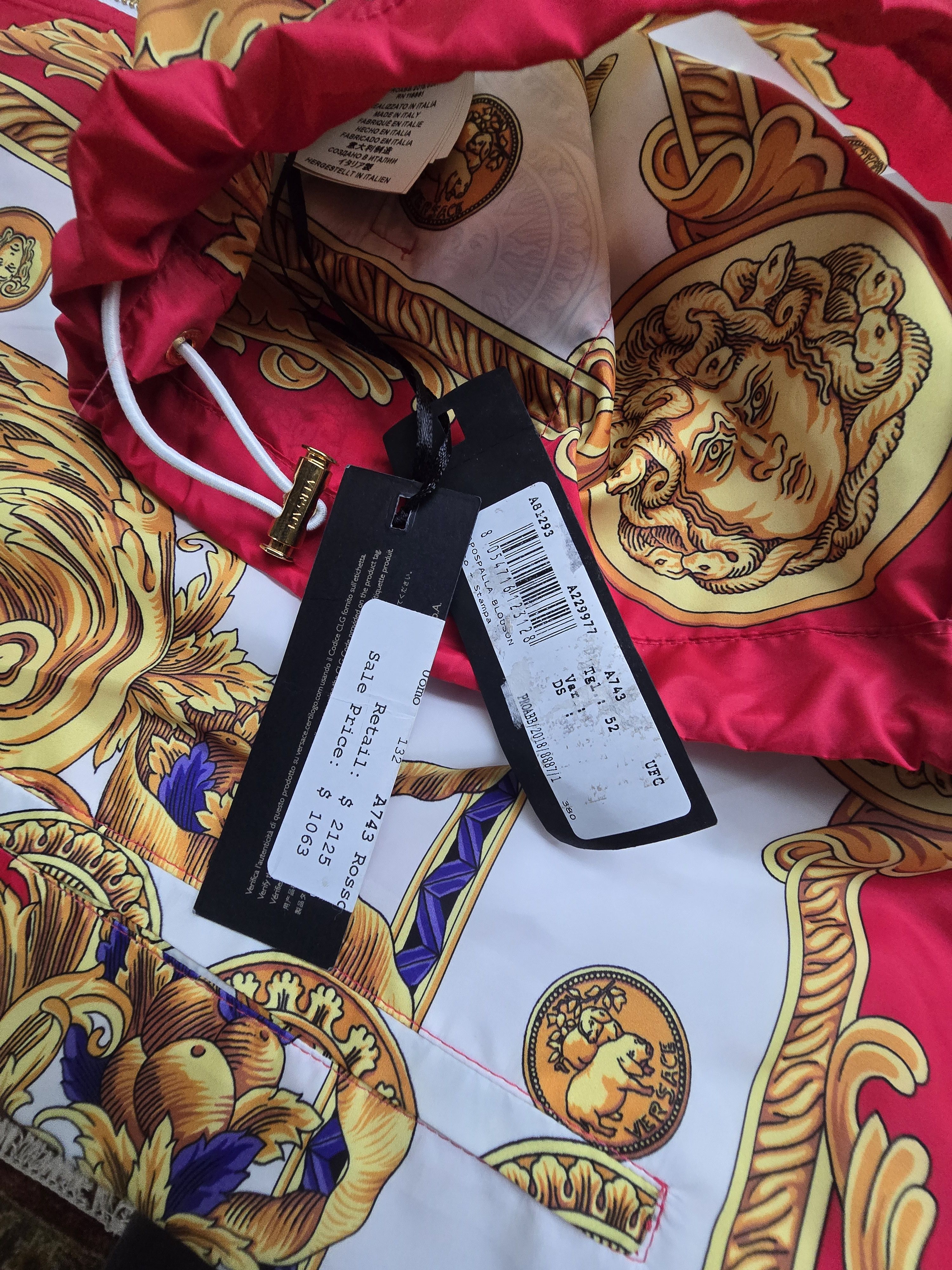 Versace Versace Baroque Print Red & White Zip Hoodie Size L NWT Size US L / EU 52-54 / 3 - 6 Thumbnail