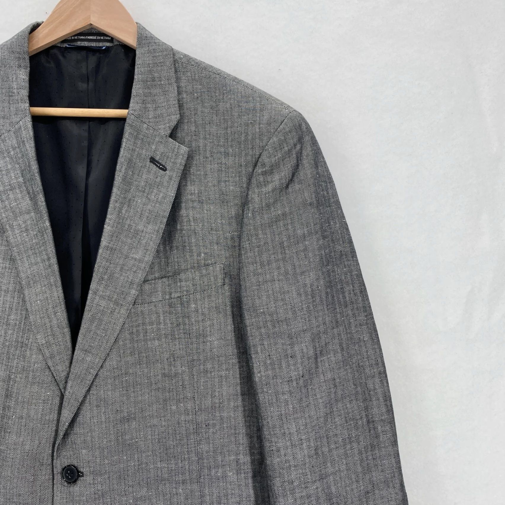 Tommy Hilfiger VINTAGE Tommy Hilfiger Blazer Mens 44L Black White Herringbone Linen 2 Button Lined Size 44R - 2 Thumbnail